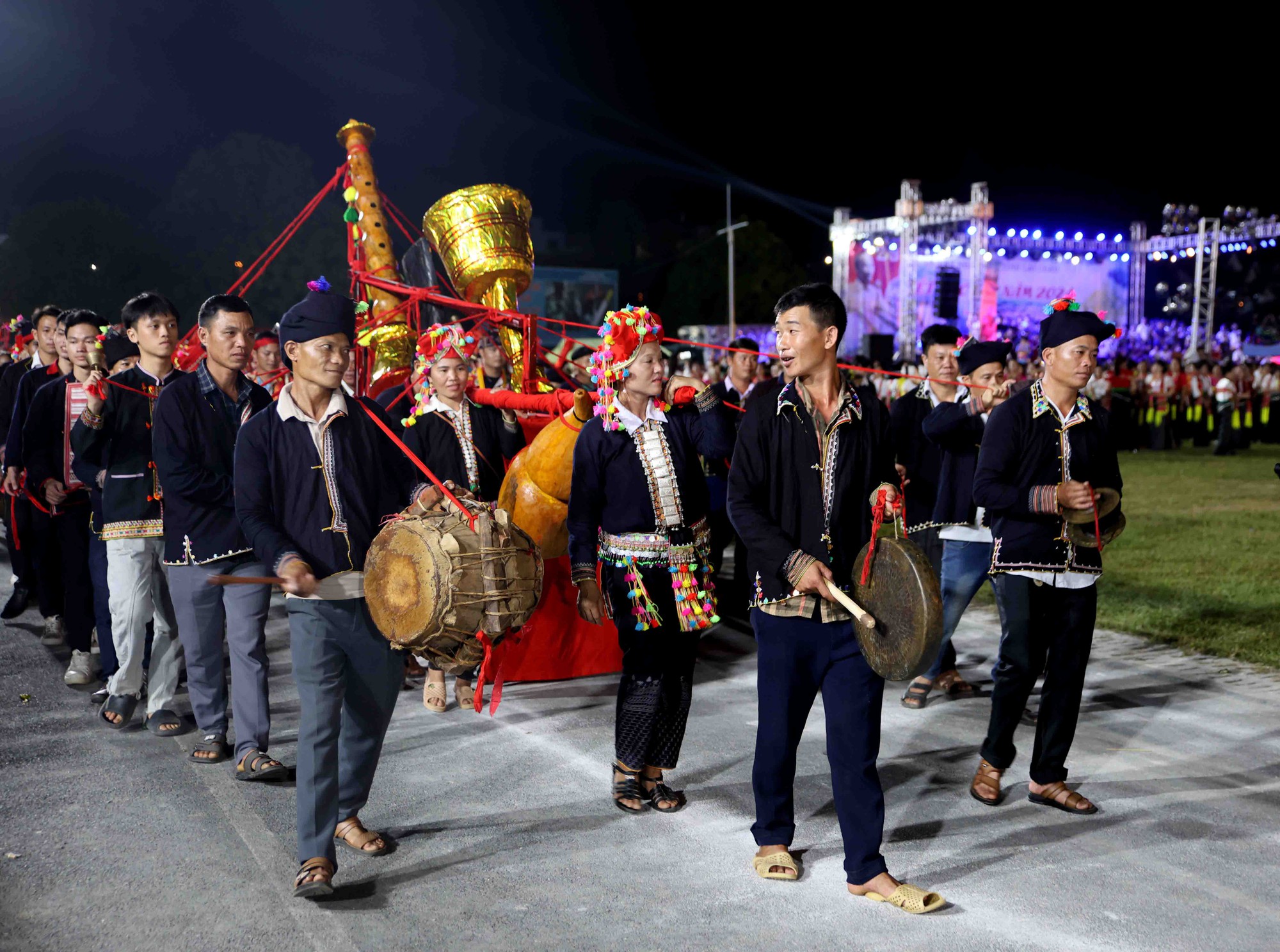 Lai Châu: Tự hào, thiêng liêng Lễ Thượng cờ mừng Tết Độc lập- Ảnh 5.