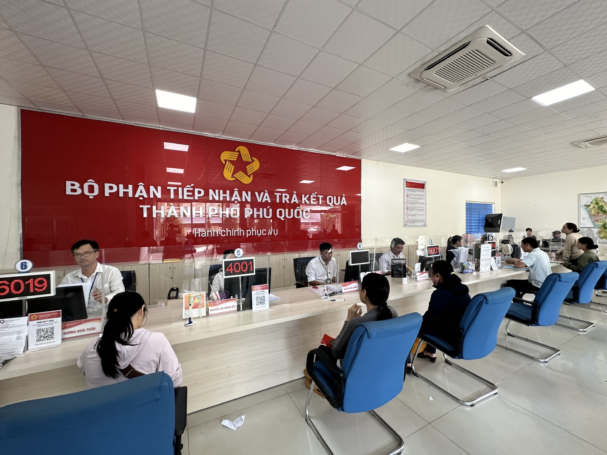 Thành phố Phú Quốc: Đẩy mạnh CCHC phục vụ phát triển kinh tế, xã hội- Ảnh 1.