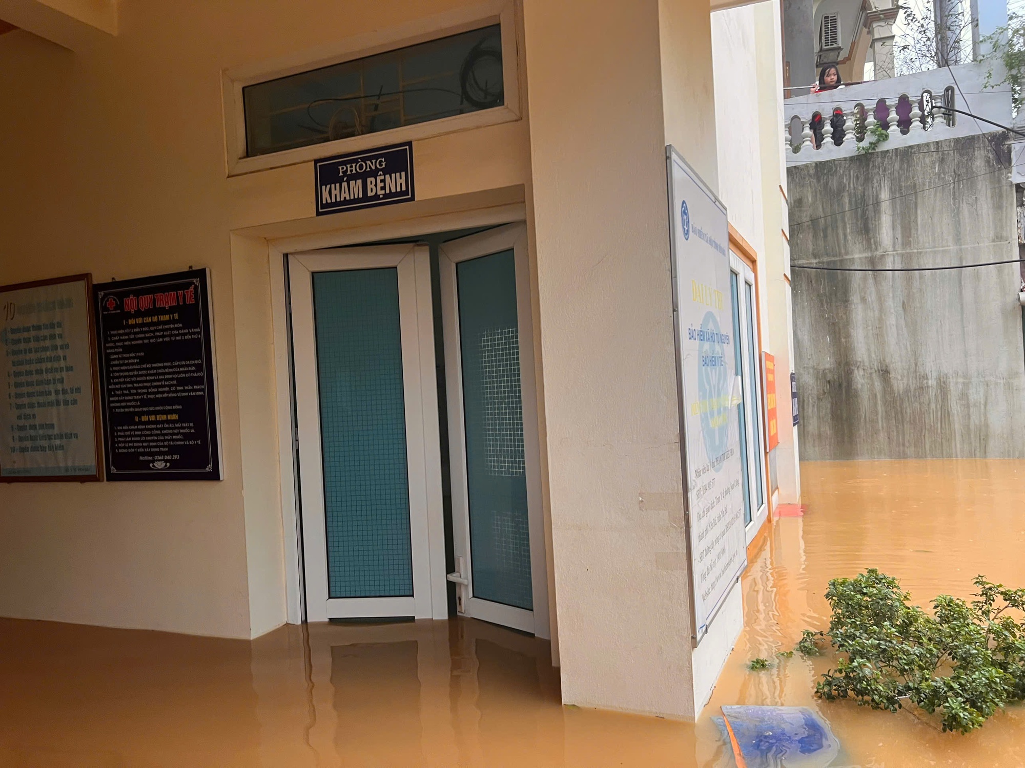 Bão số 3 khiến nhiều trạm y tế của Yên Bái bị ngập nước- Ảnh 2. Bão số 3 khiến nhiều trạm y tế của Yên Bái bị ngập nước- Ảnh 2.