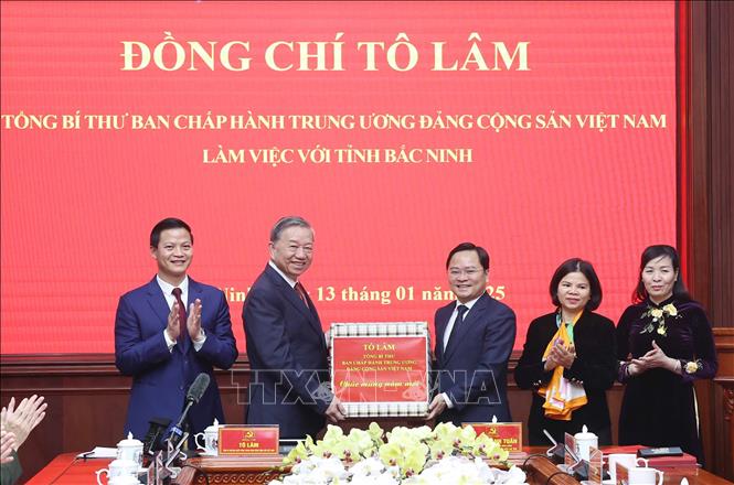 Tổng Bí thư Tô Lâm thăm và làm việc với tỉnh Bắc Ninh- Ảnh 3.