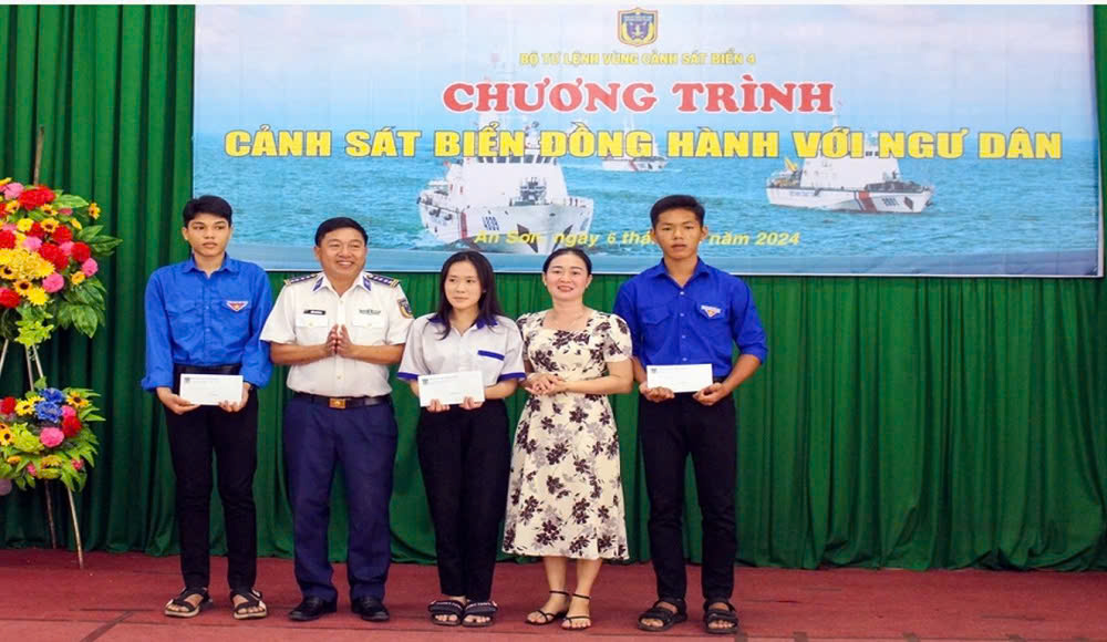 'Lá chắn thép' nơi vùng biển Tây Nam của Tổ quốc- Ảnh 2.