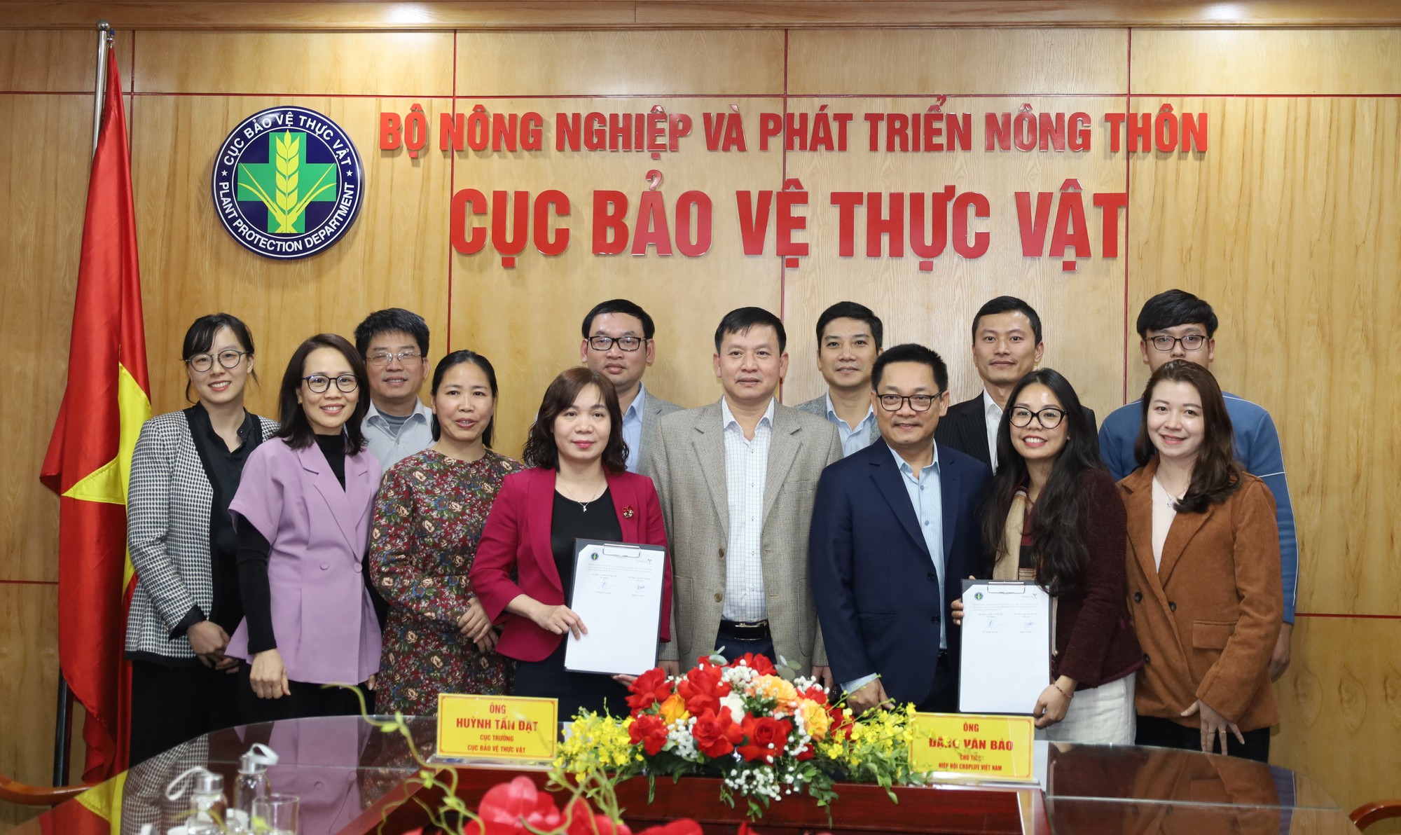 Hợp tác triển khai chương trình 'Khung quản lý thuốc bảo vệ thực vật bền vững'
- Ảnh 1.