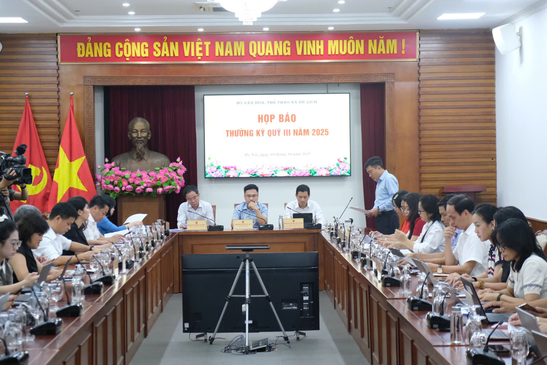 Hơn 12.200 thông tin xấu độc trên mạng bị gỡ bỏ- Ảnh 1.