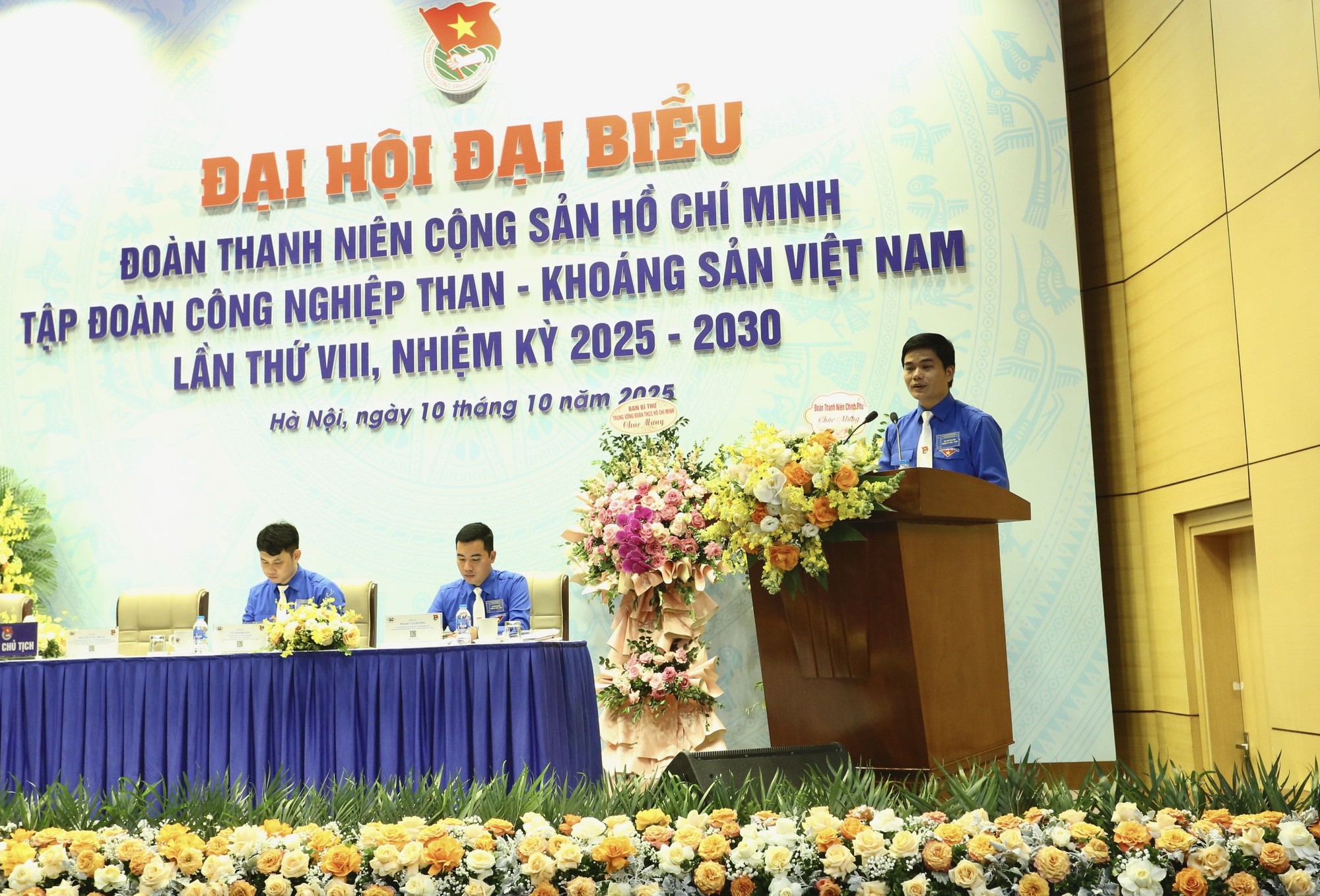 Đoàn viên Thanh niên TKV là lực lượng nòng cốt thúc đẩy phát triển kinh tế xanh- Ảnh 1. Đoàn viên Thanh niên TKV là lực lượng nòng cốt thúc đẩy phát triển kinh tế xanh- Ảnh 1.