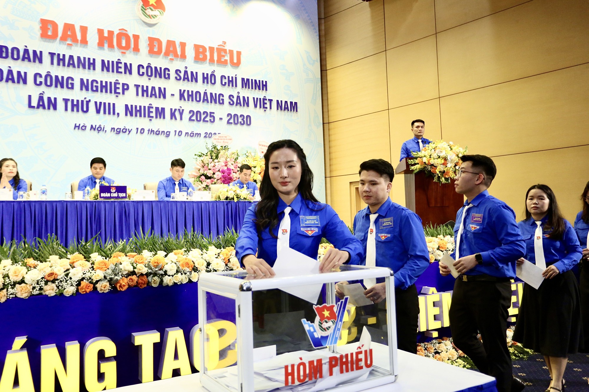 Đoàn viên Thanh niên TKV là lực lượng nòng cốt thúc đẩy phát triển kinh tế xanh- Ảnh 2. Đoàn viên Thanh niên TKV là lực lượng nòng cốt thúc đẩy phát triển kinh tế xanh- Ảnh 2.