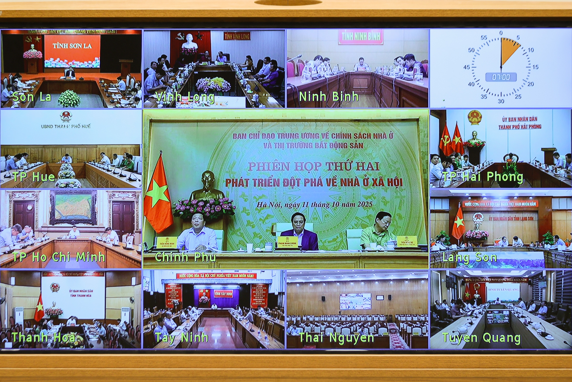 Thủ tướng: Đột phá phát triển nhà ở xã hội phù hợp từng địa phương, đầy đủ hạ tầng và cân đối cung-cầu- Ảnh 7. Thủ tướng: Đột phá phát triển nhà ở xã hội phù hợp từng địa phương, đầy đủ hạ tầng và cân đối cung-cầu- Ảnh 7.