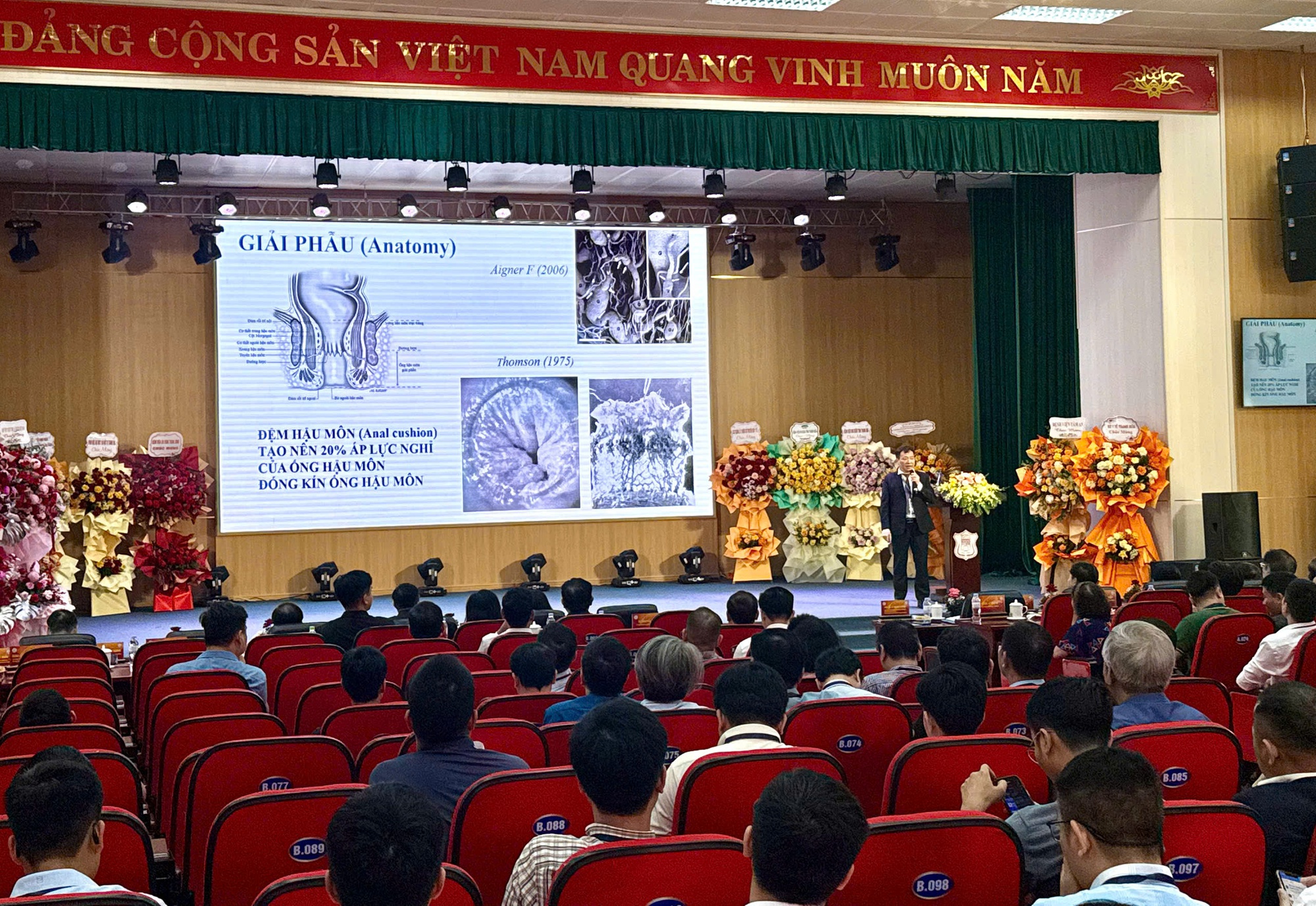Kết hợp y học cổ truyền và hiện đại: Hướng đi mới trong điều trị bệnh lý về trực tràng- Ảnh 2.