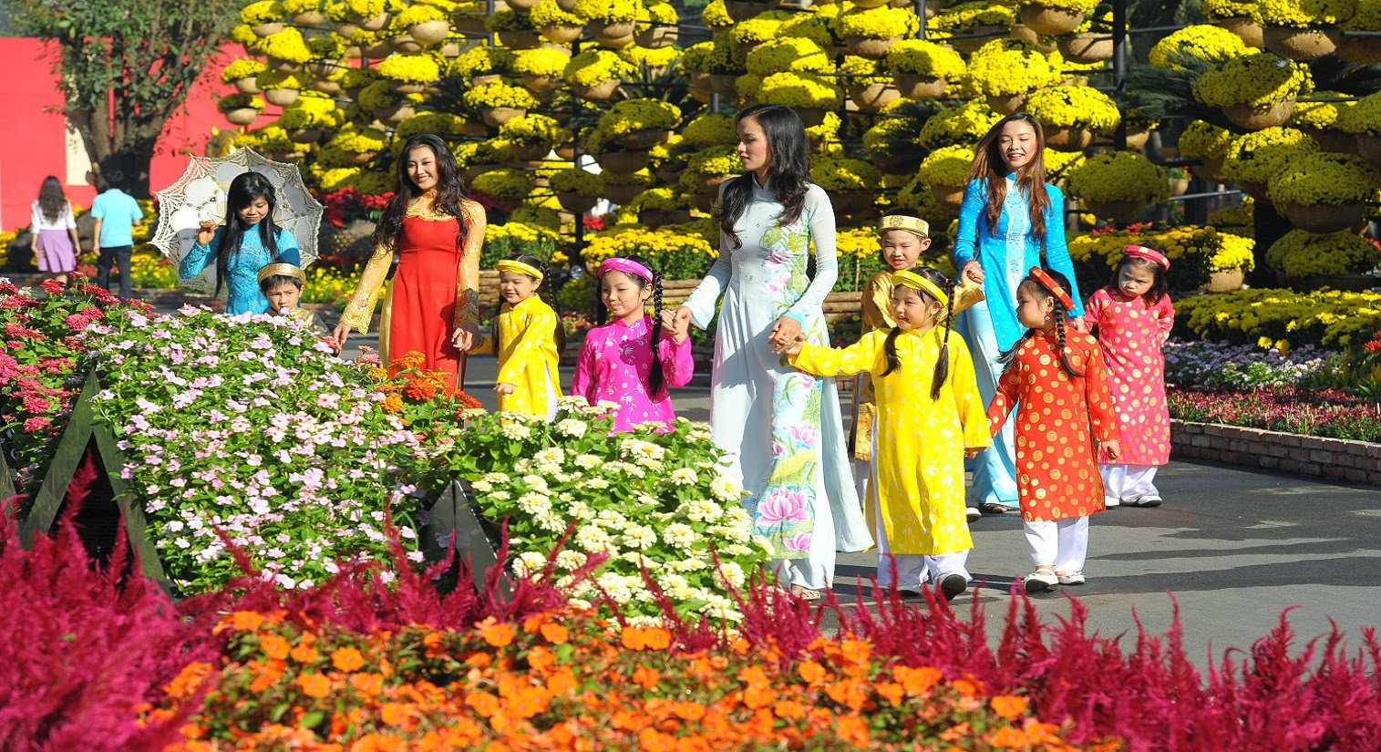 tet-vietnam-1-1-17326270511492145646111-17327023113111297915024-1760357386520374761079.jpg