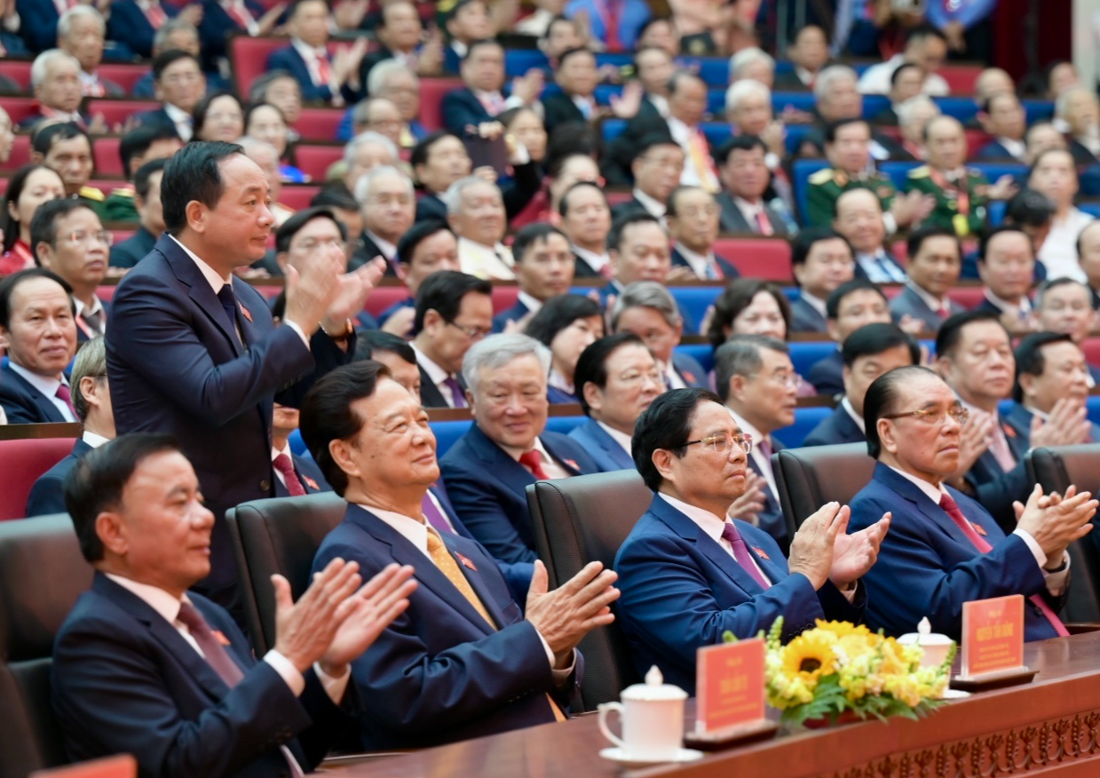 TRỰC TIẾP: Đại hội Đại biểu Đảng bộ TPHCM: Mở ra chặng đường mới đầy khát vọng và trách nhiệm- Ảnh 2. TRỰC TIẾP: Đại hội Đại biểu Đảng bộ TPHCM: Mở ra chặng đường mới đầy khát vọng và trách nhiệm- Ảnh 2.
