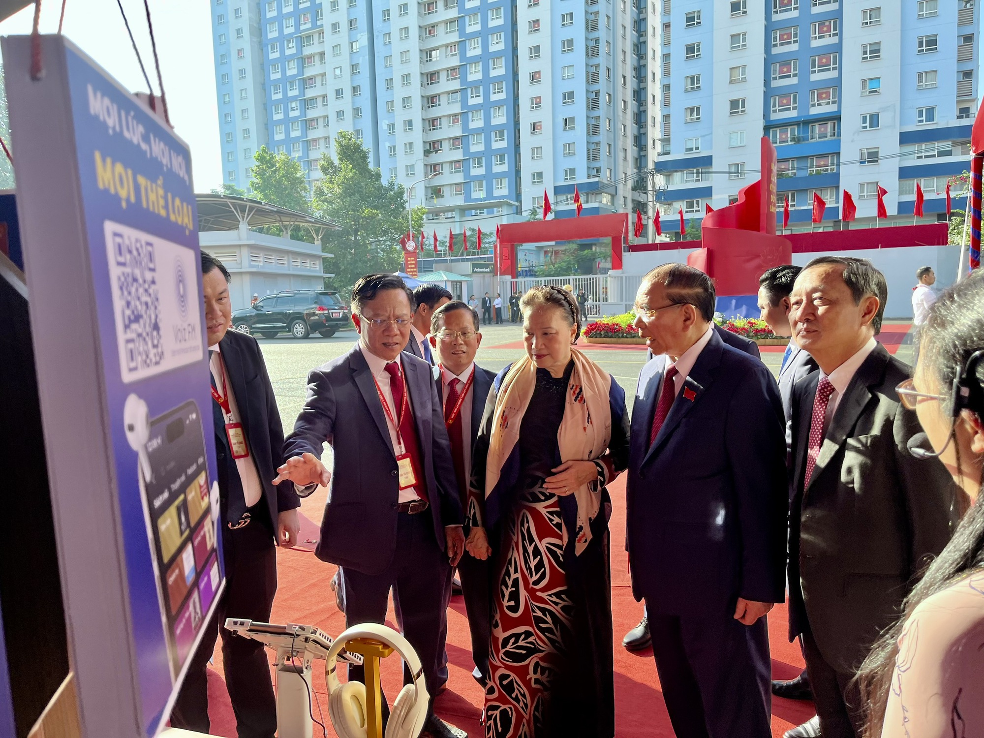TRỰC TIẾP: Đại hội Đại biểu Đảng bộ TPHCM: Mở ra chặng đường mới đầy khát vọng và trách nhiệm- Ảnh 5. TRỰC TIẾP: Đại hội Đại biểu Đảng bộ TPHCM: Mở ra chặng đường mới đầy khát vọng và trách nhiệm- Ảnh 5.