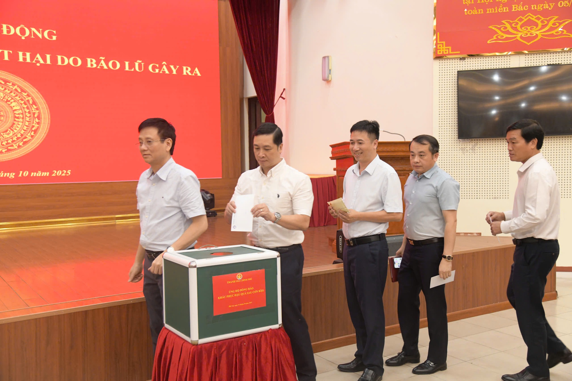Thanh tra Chính phủ phát động quyên góp ủng hộ đồng bào bị thiệt hại nặng nề bởi thiên tai- Ảnh 4. Thanh tra Chính phủ phát động quyên góp ủng hộ đồng bào bị thiệt hại nặng nề bởi thiên tai- Ảnh 4.