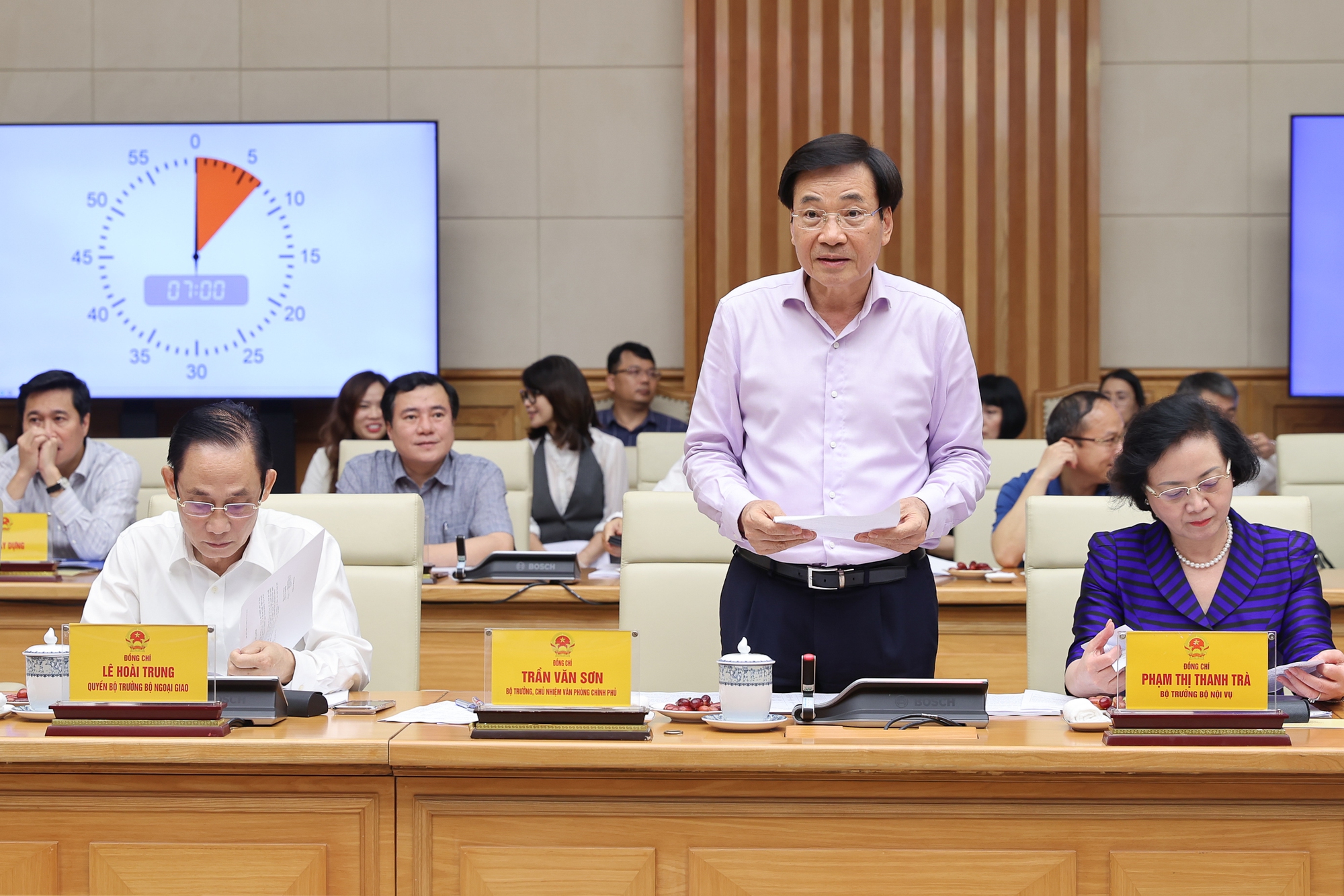 Phối hợp chặt chẽ, chung sức đồng lòng để tổ chức thành công "kỳ họp lịch sử" của Quốc hội khóa XV- Ảnh 4.