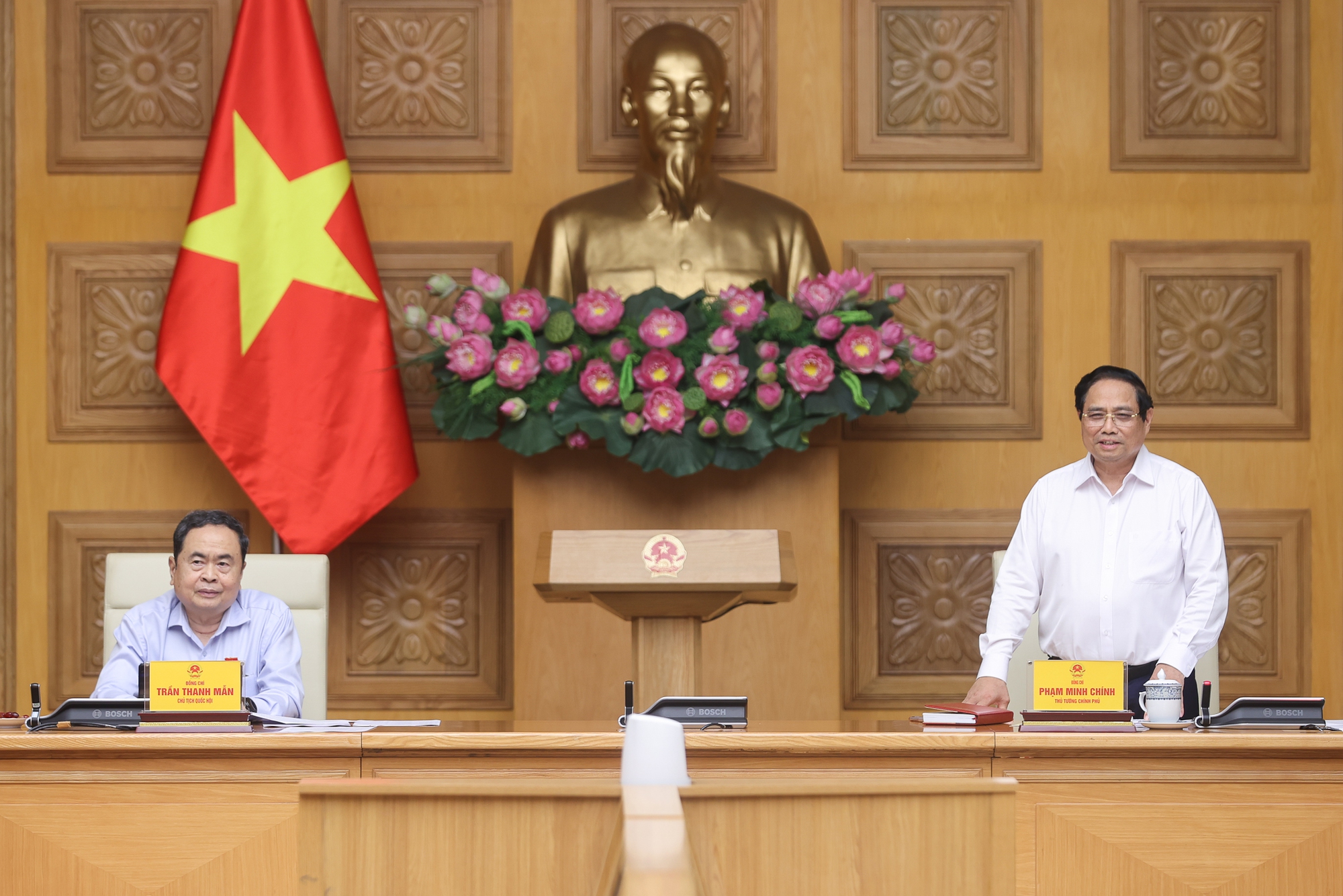 Phối hợp chặt chẽ, chung sức đồng lòng để tổ chức thành công "kỳ họp lịch sử" của Quốc hội khóa XV- Ảnh 12.