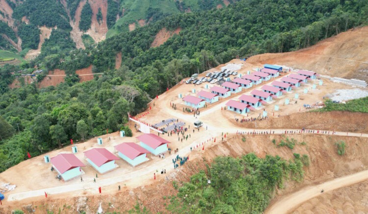 Háng Pu Xi hồi sinh sau lũ dữ - Niềm tin không thể cuốn trôi- Ảnh 1. Háng Pu Xi hồi sinh sau lũ dữ - Niềm tin không thể cuốn trôi- Ảnh 1.