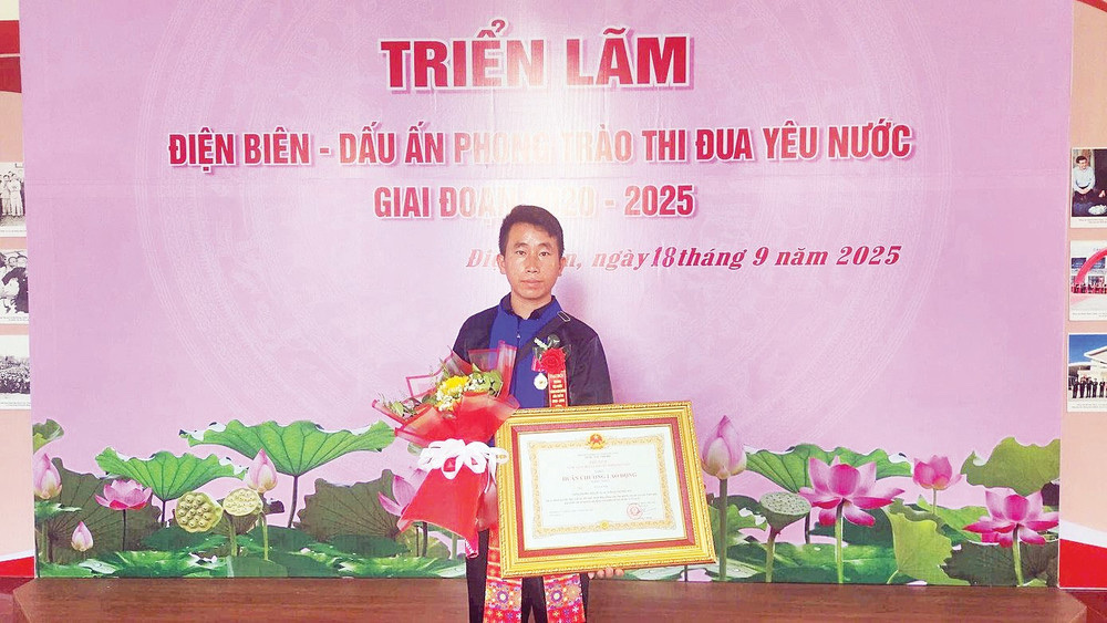 Háng Pu Xi hồi sinh sau lũ dữ - Niềm tin không thể cuốn trôi- Ảnh 3. Háng Pu Xi hồi sinh sau lũ dữ - Niềm tin không thể cuốn trôi- Ảnh 3.
