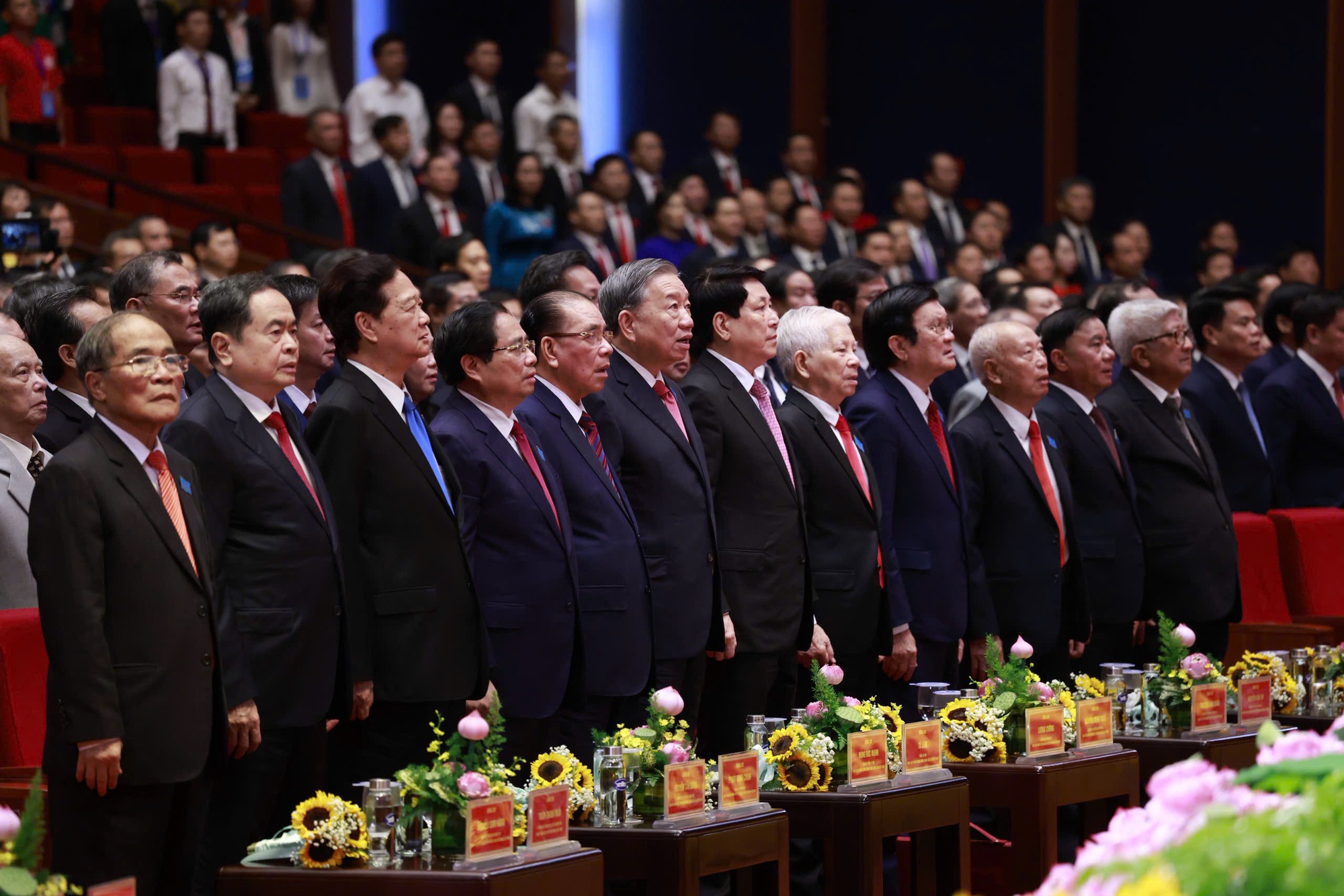 Chùm ảnh: Khai mạc Đại hội đại biểu Đảng bộ TP. Hà Nội lần thứ XVIII, nhiệm kỳ 2025-2030- Ảnh 3. Chùm ảnh: Khai mạc Đại hội đại biểu Đảng bộ TP. Hà Nội lần thứ XVIII, nhiệm kỳ 2025-2030- Ảnh 3.