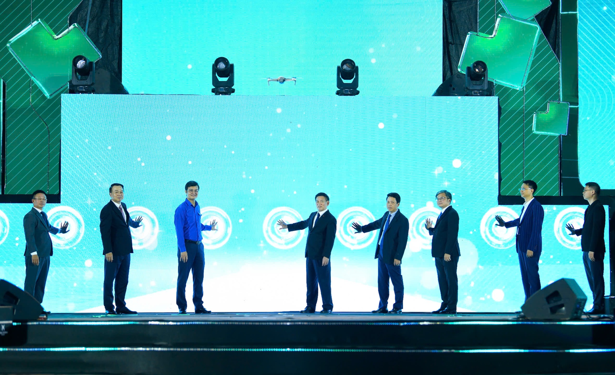 Sóng Festival 2025: 'Một chạm - Vạn niềm tin' lan tỏa thanh toán số- Ảnh 1.