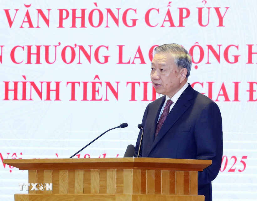 Tổng Bí thư Tô Lâm: Văn phòng Trung ương Đảng cần đóng vai “nhạc trưởng”- Ảnh 1. Tổng Bí thư Tô Lâm: Văn phòng Trung ương Đảng cần đóng vai “nhạc trưởng”- Ảnh 1.