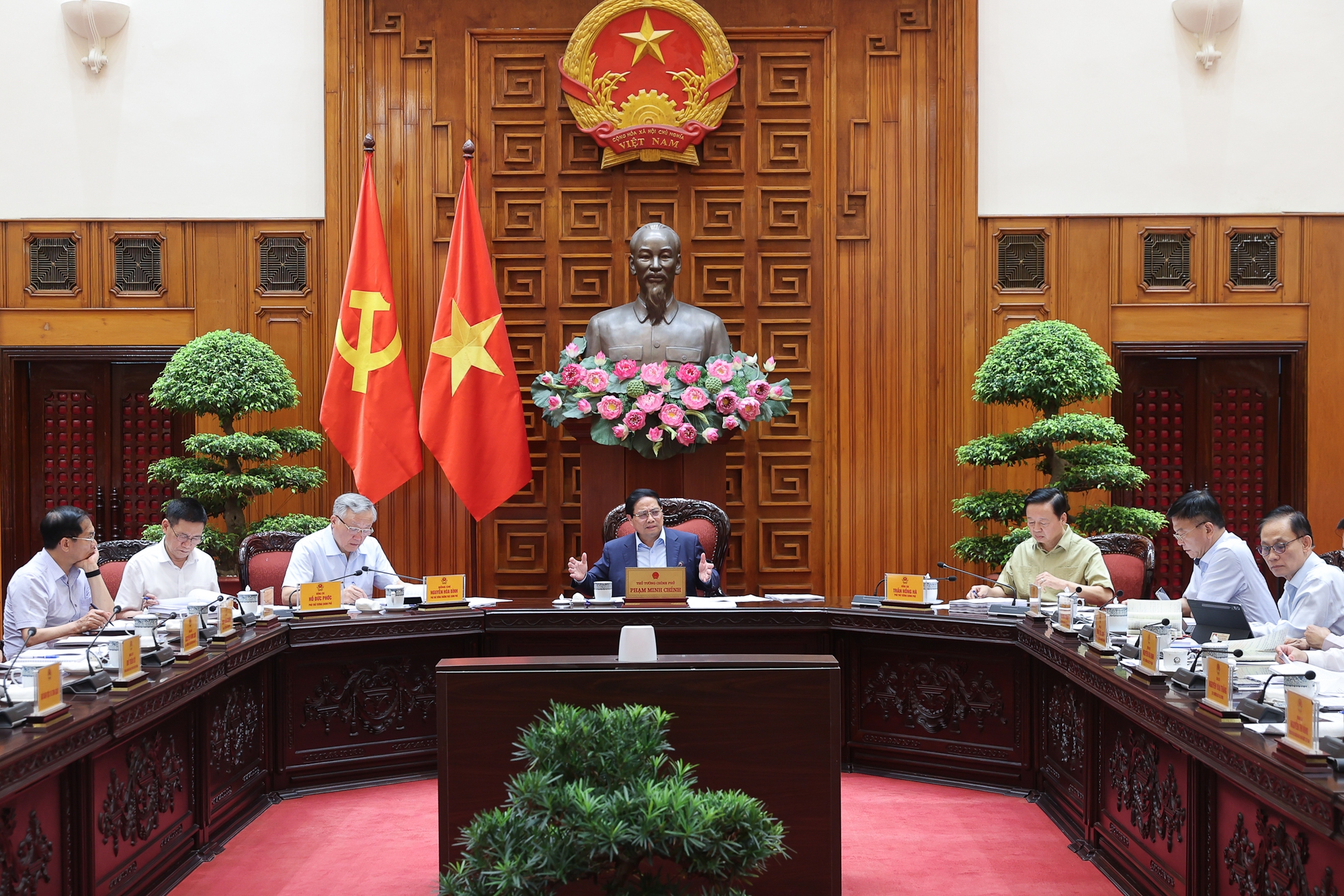 Tình hình kinh tế - xã hội 9 tháng đạt nhiều kết quả tích cực, quan trọng, toàn diện- Ảnh 2. Tình hình kinh tế - xã hội 9 tháng đạt nhiều kết quả tích cực, quan trọng, toàn diện- Ảnh 2.