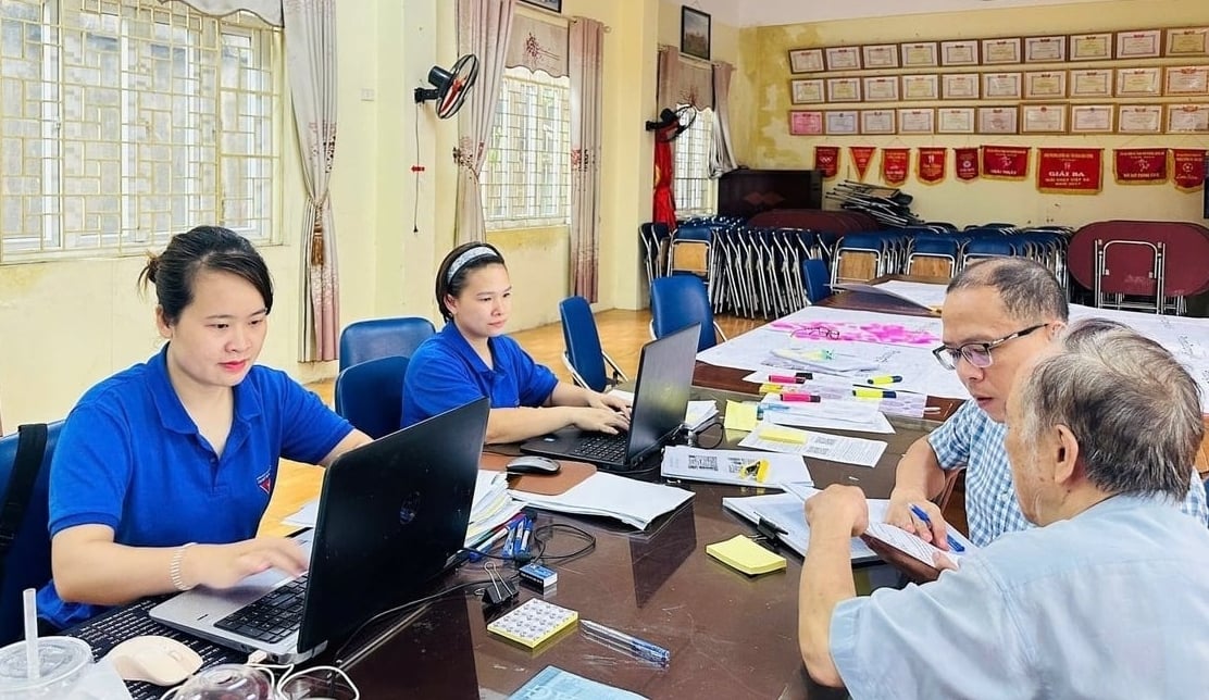 Xác thực thông tin sở hữu nhà đất trên ứng dụng VNeID- Ảnh 1. Xác thực thông tin sở hữu nhà đất trên ứng dụng VNeID- Ảnh 1.