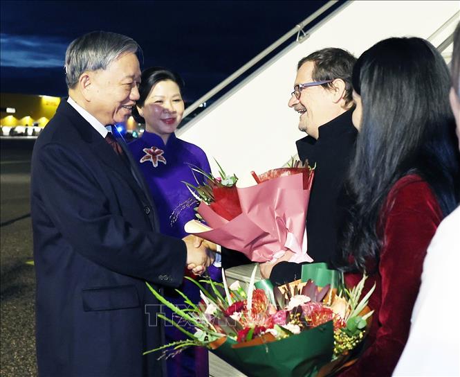 Tổng Bí thư Tô Lâm bắt đầu thăm chính thức Cộng hòa Phần Lan- Ảnh 2. Tổng Bí thư Tô Lâm bắt đầu thăm chính thức Cộng hòa Phần Lan- Ảnh 2.