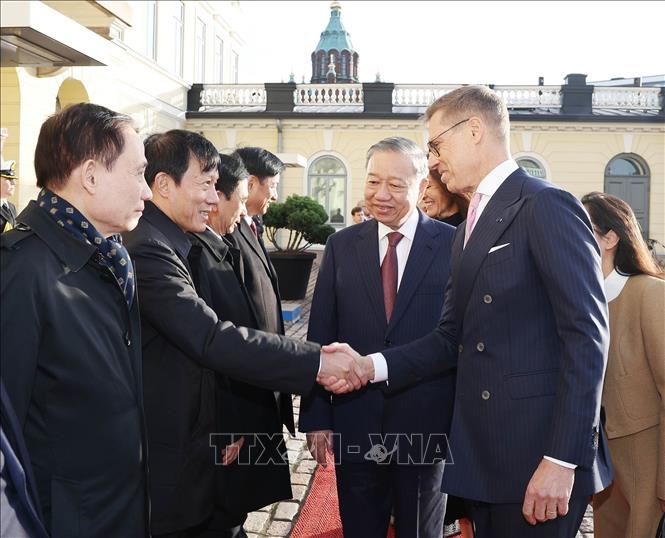 Lễ đón Tổng Bí thư Tô Lâm và Phu nhân thăm chính thức Cộng hòa Phần Lan- Ảnh 4. Lễ đón Tổng Bí thư Tô Lâm và Phu nhân thăm chính thức Cộng hòa Phần Lan- Ảnh 4.