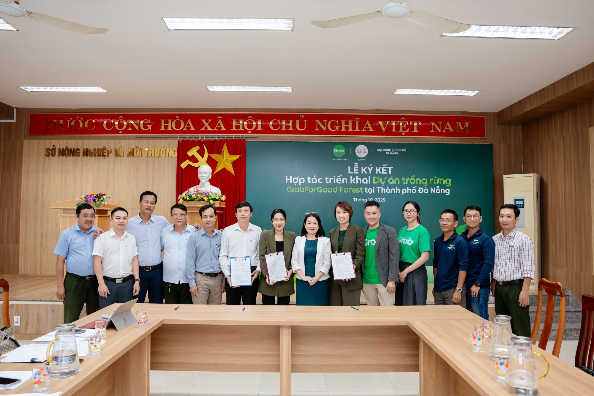 Grab Việt Nam khởi động Chương trình Vững-Xanh bảo vệ môi trường- Ảnh 1. Grab Việt Nam khởi động Chương trình Vững-Xanh bảo vệ môi trường- Ảnh 1.