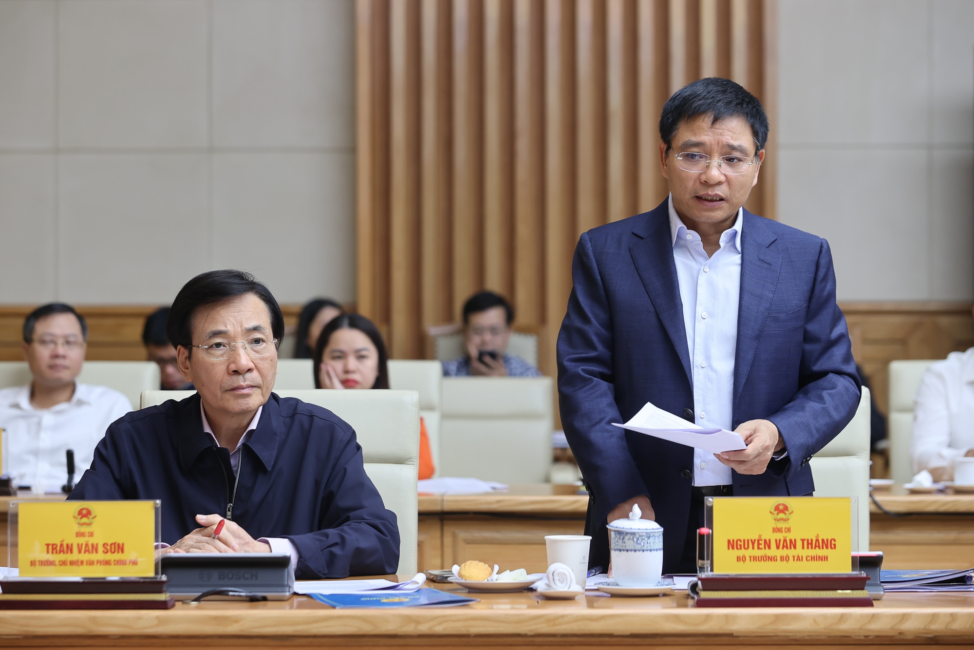 Thủ tướng: Chủ động, tích cực thúc đẩy các dự án đường sắt và chuyển giao, phát triển công nghệ- Ảnh 6. Thủ tướng: Chủ động, tích cực thúc đẩy các dự án đường sắt và chuyển giao, phát triển công nghệ- Ảnh 6.