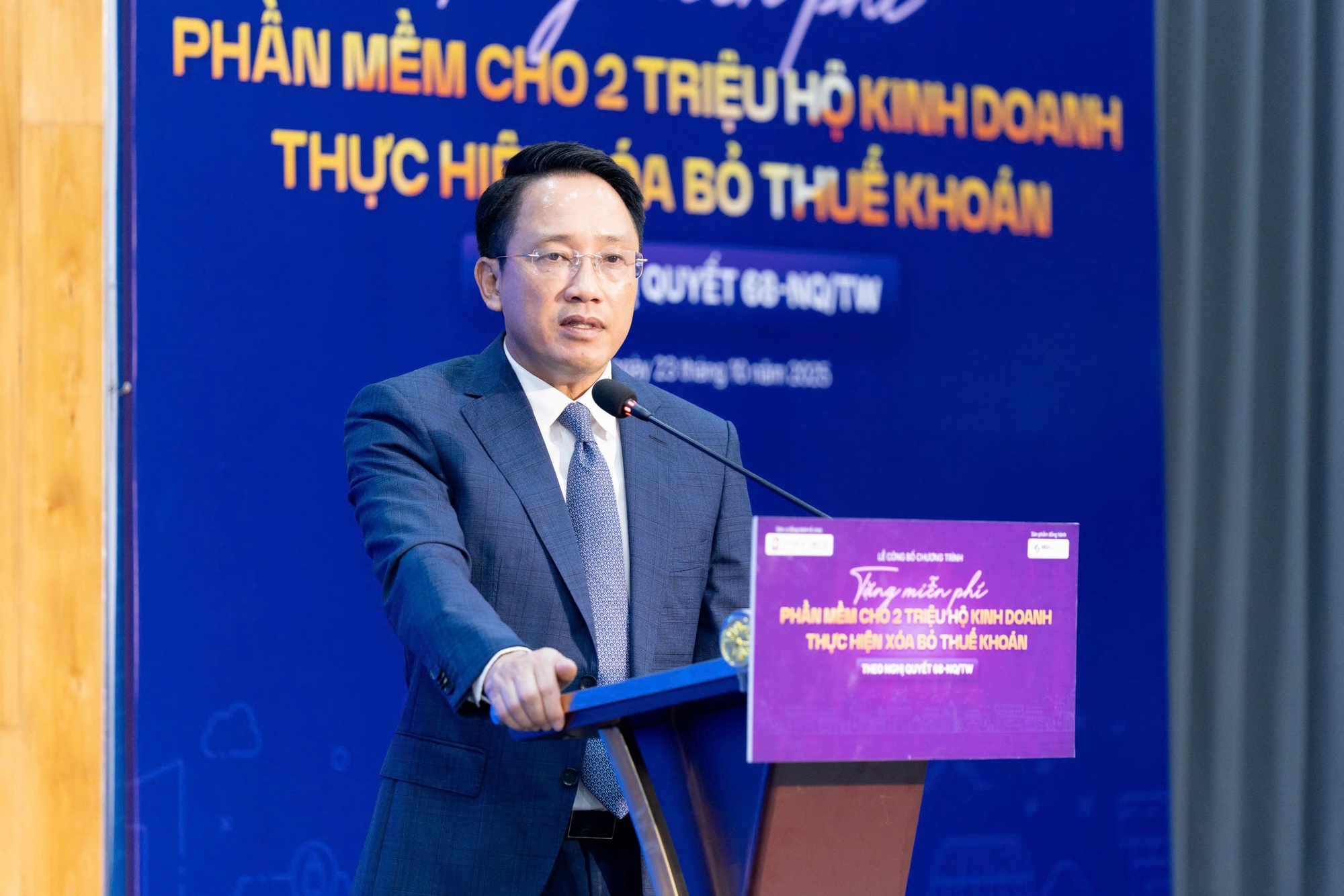 Tặng miễn phí phần mềm 'tiếp sức' 2 triệu hộ kinh doanh xóa bỏ thuế khoán- Ảnh 3. Tặng miễn phí phần mềm 'tiếp sức' 2 triệu hộ kinh doanh xóa bỏ thuế khoán- Ảnh 3.