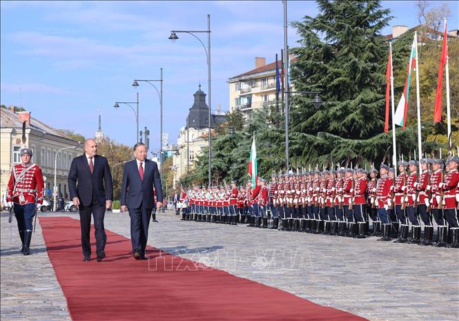 Lễ đón Tổng Bí thư Tô Lâm và Phu nhân thăm chính thức Cộng hòa Bulgaria- Ảnh 5. Lễ đón Tổng Bí thư Tô Lâm và Phu nhân thăm chính thức Cộng hòa Bulgaria- Ảnh 5.