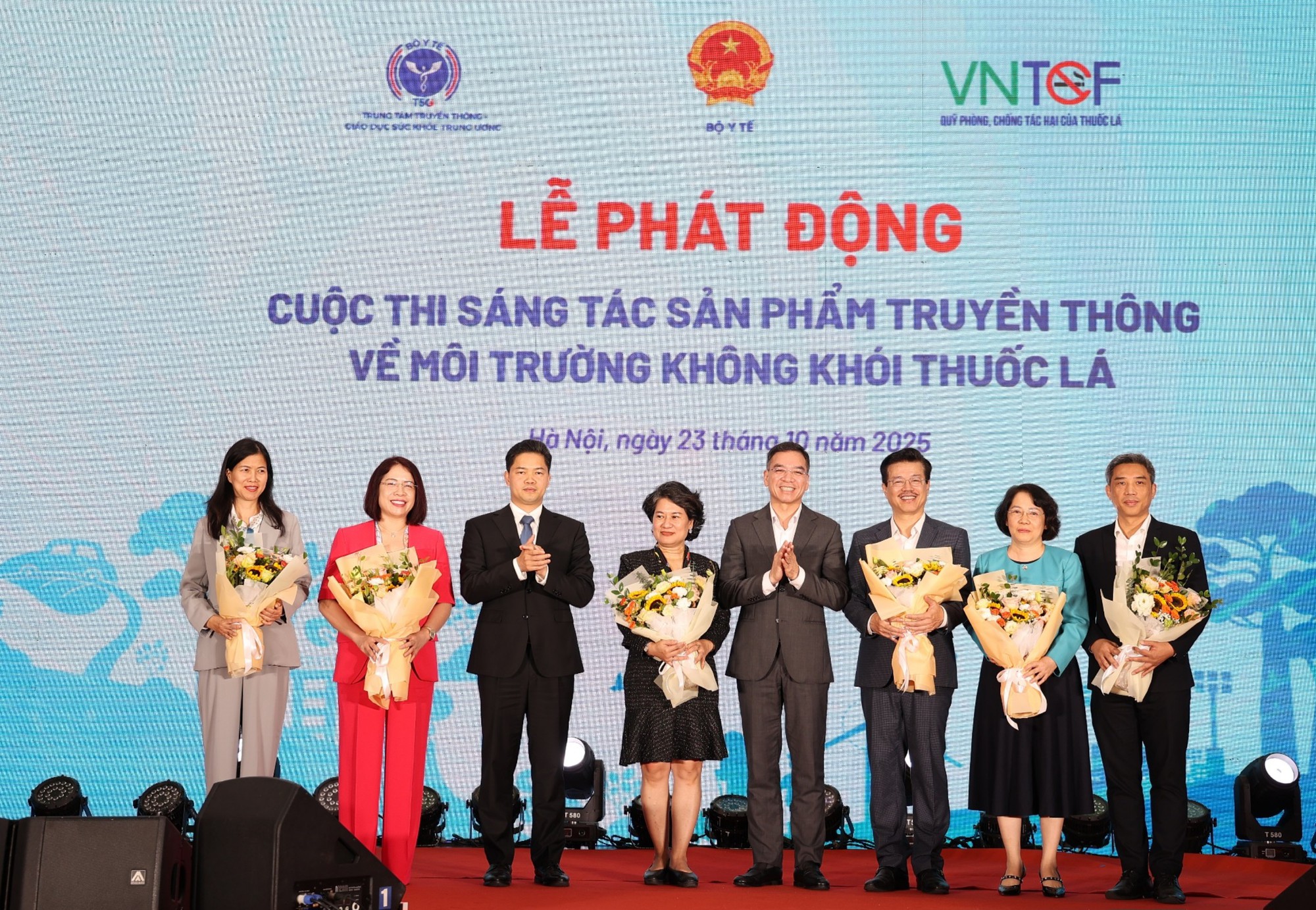 Phát động cuộc thi sáng tác truyền thông về môi trường không khói thuốc lá- Ảnh 1. Phát động cuộc thi sáng tác truyền thông về môi trường không khói thuốc lá- Ảnh 1.