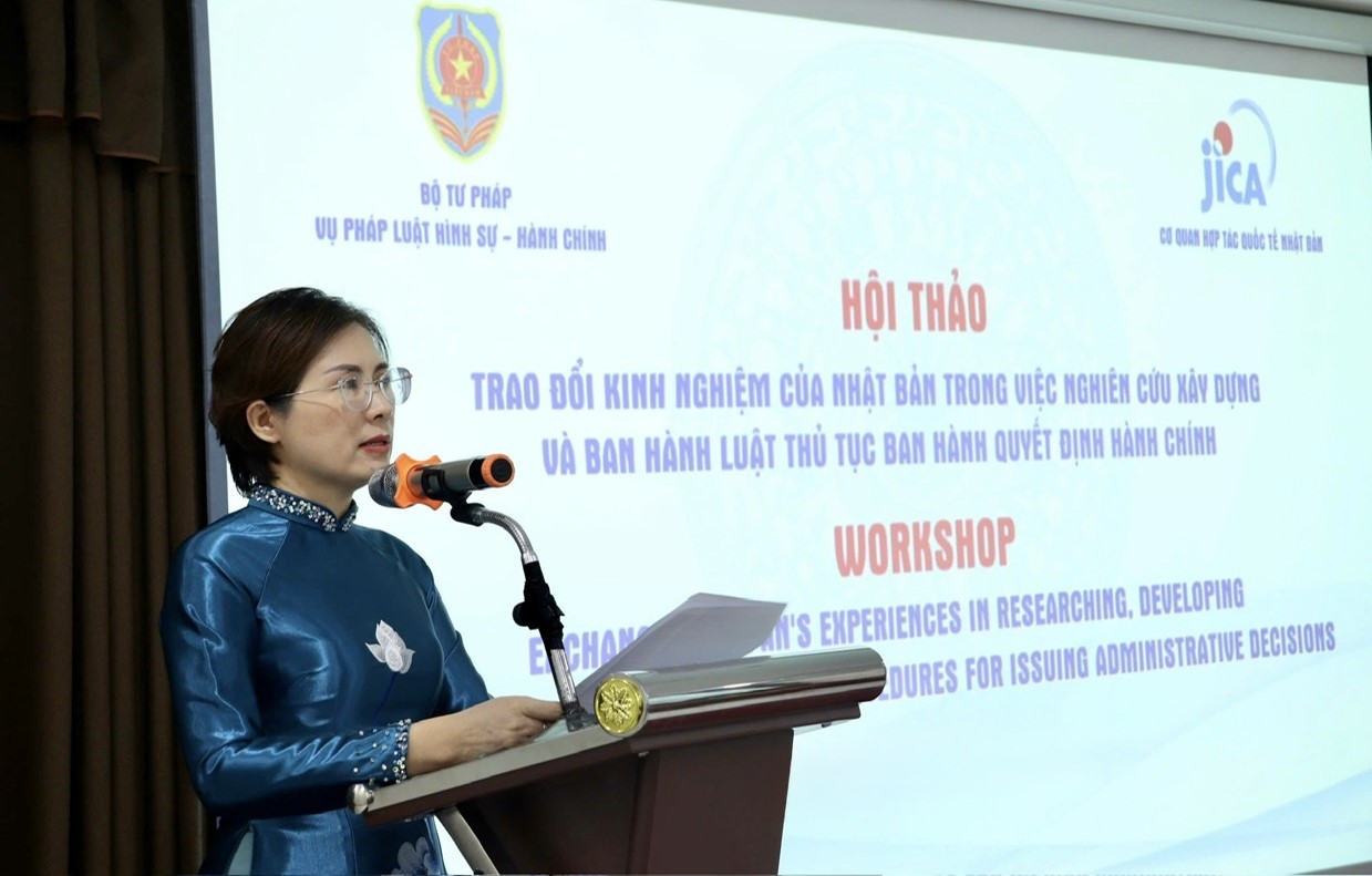 Nghiên cứu xây dựng Luật Thủ tục ban hành quyết định hành chính- Ảnh 1. Nghiên cứu xây dựng Luật Thủ tục ban hành quyết định hành chính- Ảnh 1.