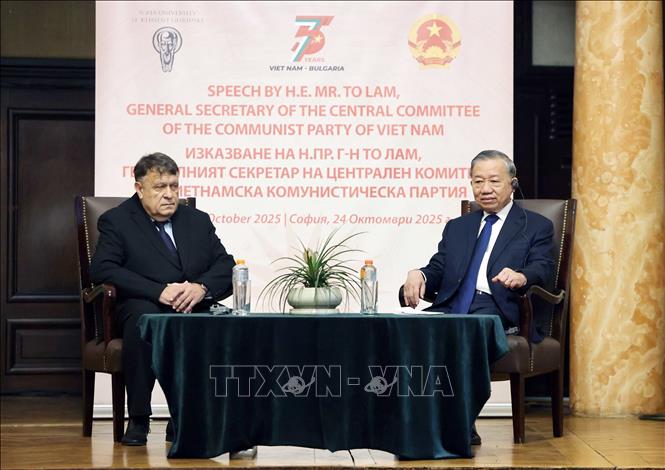Tổng Bí thư Tô Lâm phát biểu chính sách tại Đại học Sofia- Ảnh 3. Tổng Bí thư Tô Lâm phát biểu chính sách tại Đại học Sofia- Ảnh 3.