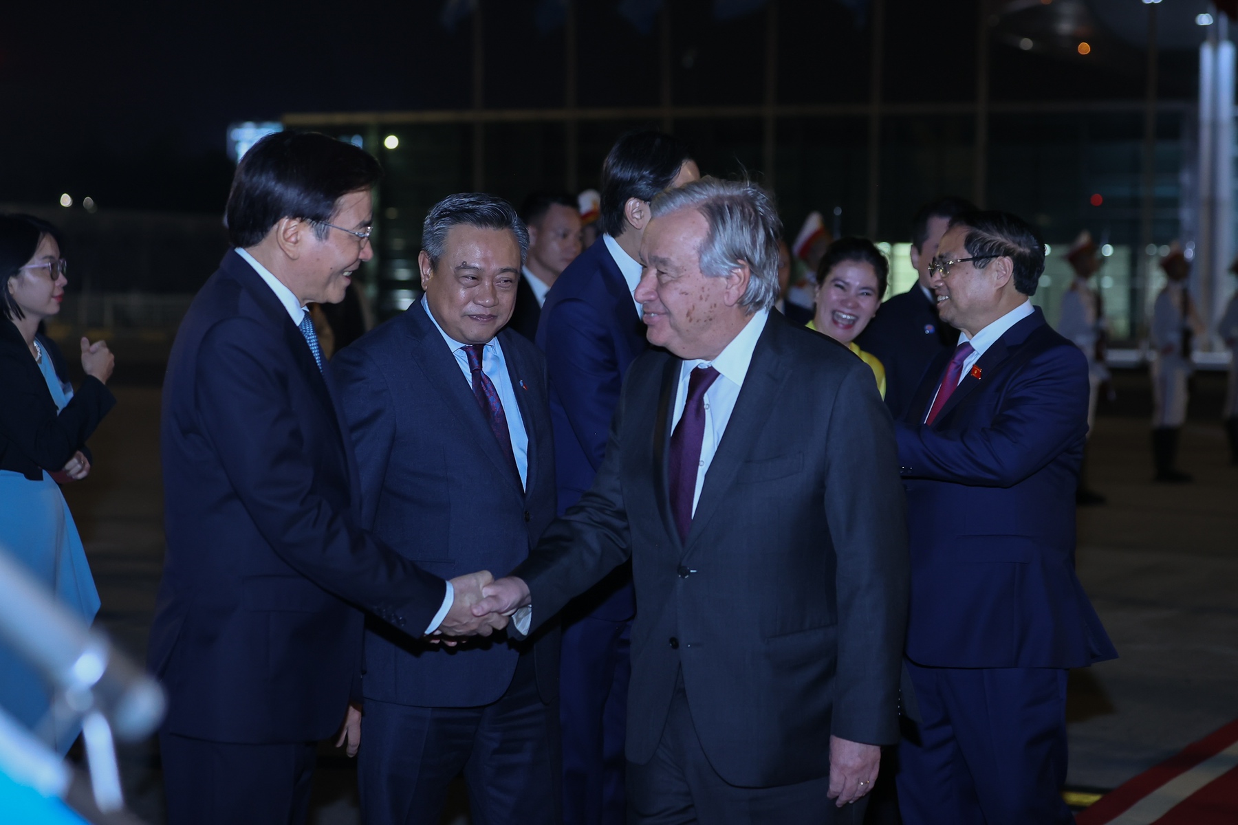Thủ tướng Phạm Minh Chính lên đường tới Malaysia dự Hội nghị Cấp cao ASEAN 47- Ảnh 2. Thủ tướng Phạm Minh Chính lên đường tới Malaysia dự Hội nghị Cấp cao ASEAN 47- Ảnh 2.