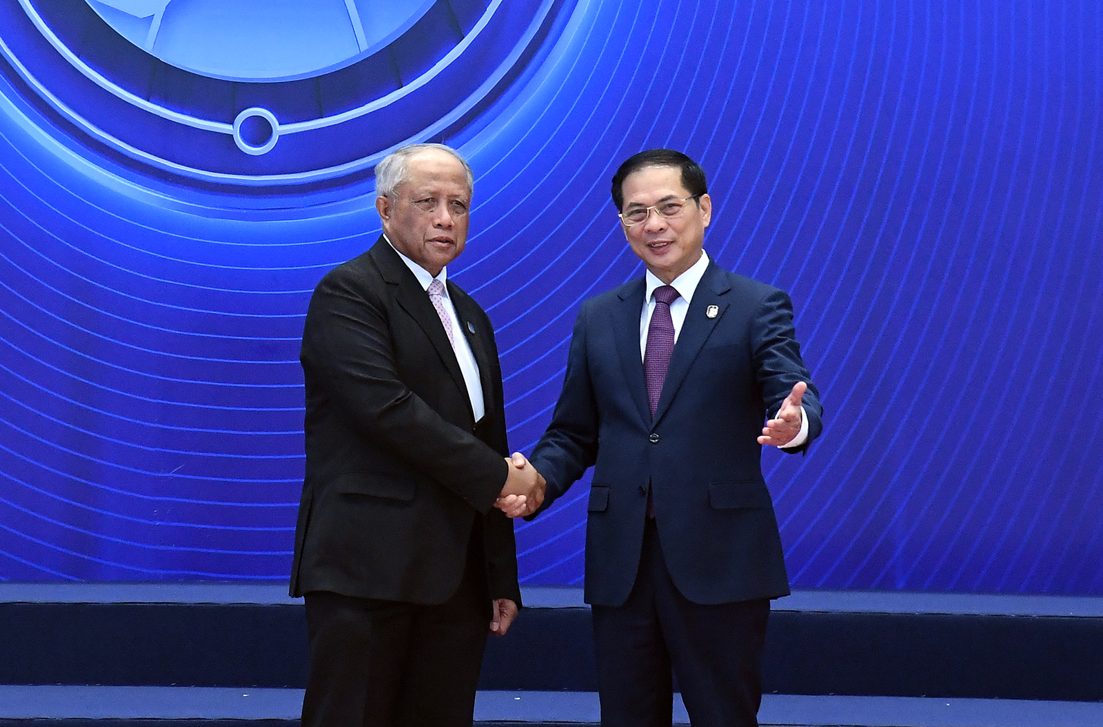 CẬP NHẬT: Bắt đầu phiên khai mạc Lễ mở ký Công ước Hà Nội- Ảnh 4. CẬP NHẬT: Bắt đầu phiên khai mạc Lễ mở ký Công ước Hà Nội- Ảnh 4.