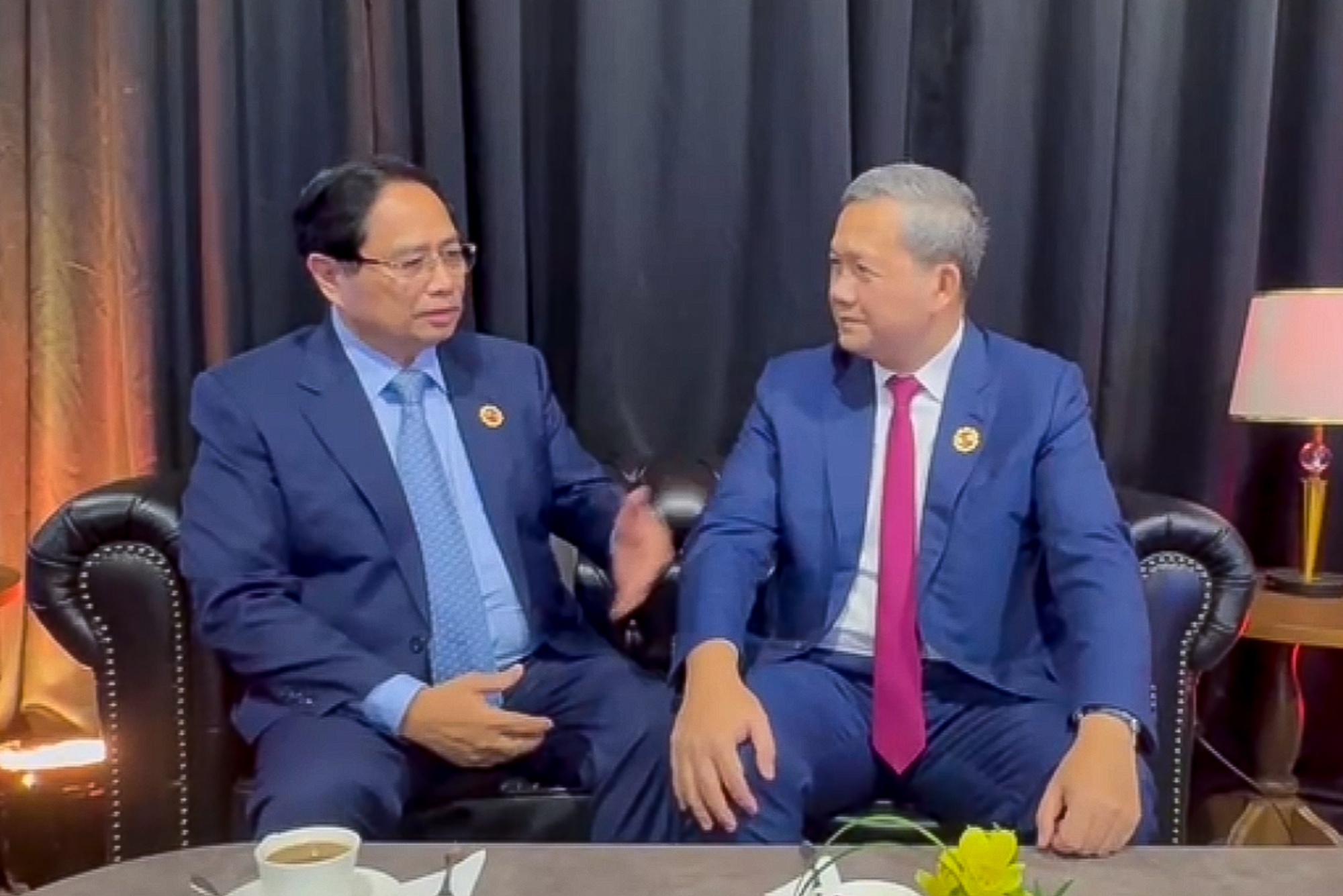 Thủ tướng Phạm Minh Chính gặp Thủ tướng Campuchia Hun Manet- Ảnh 1. Thủ tướng Phạm Minh Chính gặp Thủ tướng Campuchia Hun Manet- Ảnh 1.