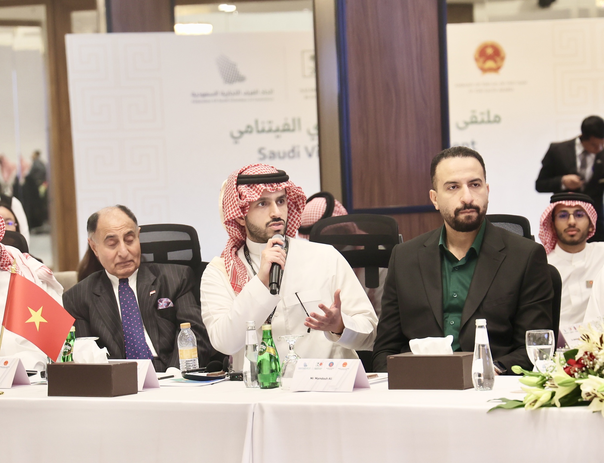 Lấy hợp tác kinh tế làm trọng tâm, đưa quan hệ Việt Nam – Saudi Arabia lên tầm cao mới- Ảnh 4. Lấy hợp tác kinh tế làm trọng tâm, đưa quan hệ Việt Nam – Saudi Arabia lên tầm cao mới- Ảnh 4.