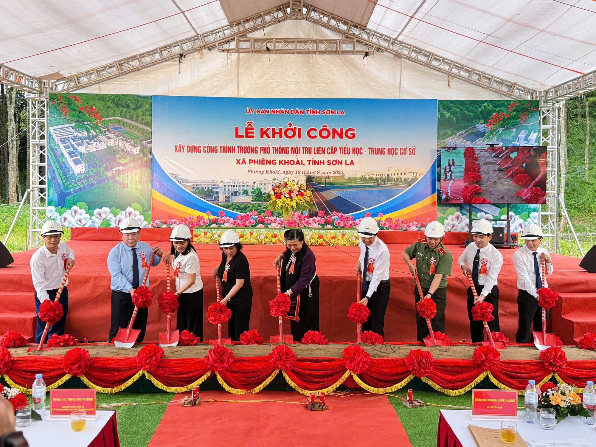 Sơn La: 100% xã biên giới khởi công xây dựng trường nội trú liên cấp- Ảnh 1. Sơn La: 100% xã biên giới khởi công xây dựng trường nội trú liên cấp- Ảnh 1.