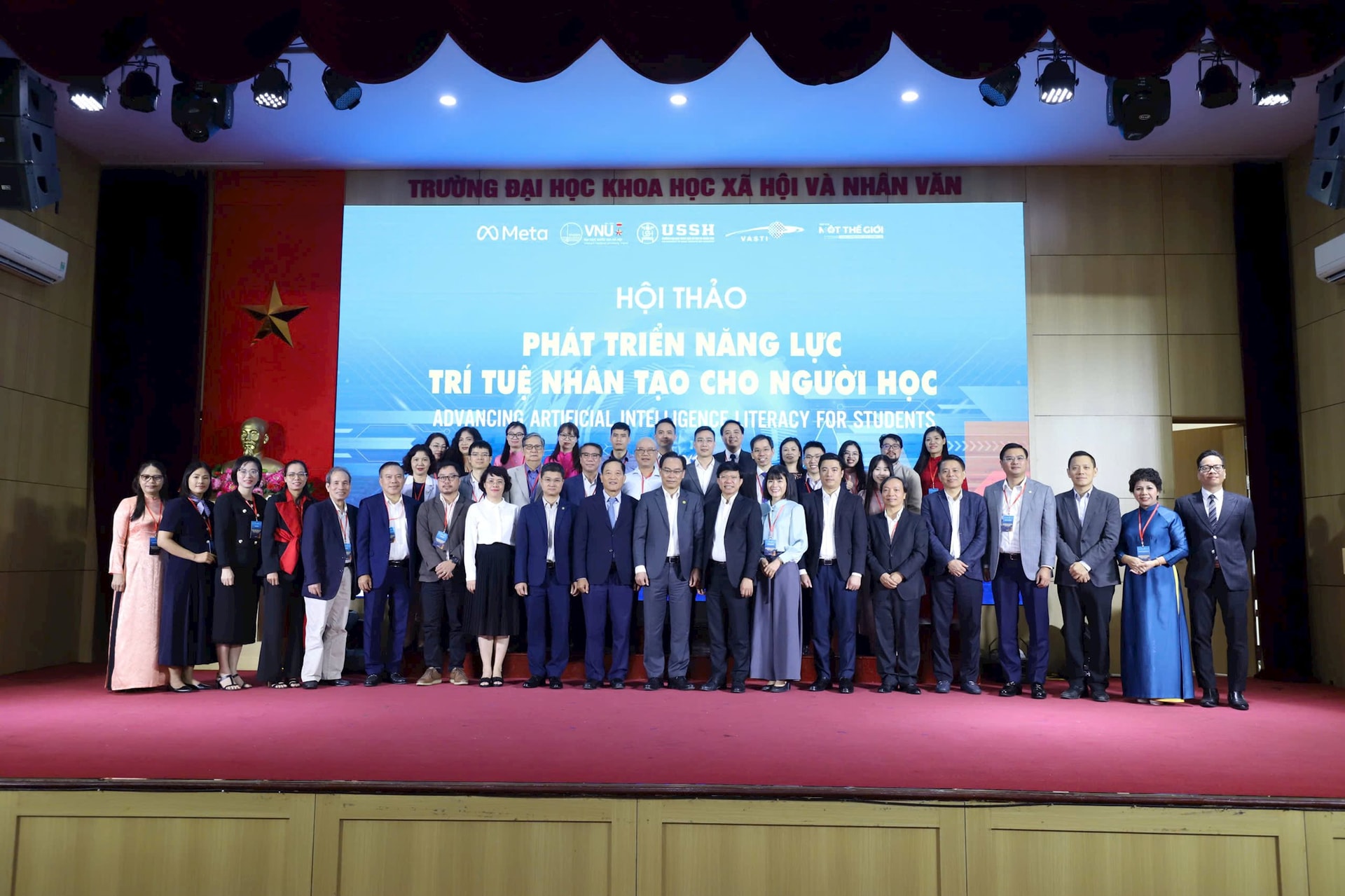 Phát triển năng lực AI cho người học: Hướng tới nền giáo dục nhân văn và sáng tạo- Ảnh 2.
