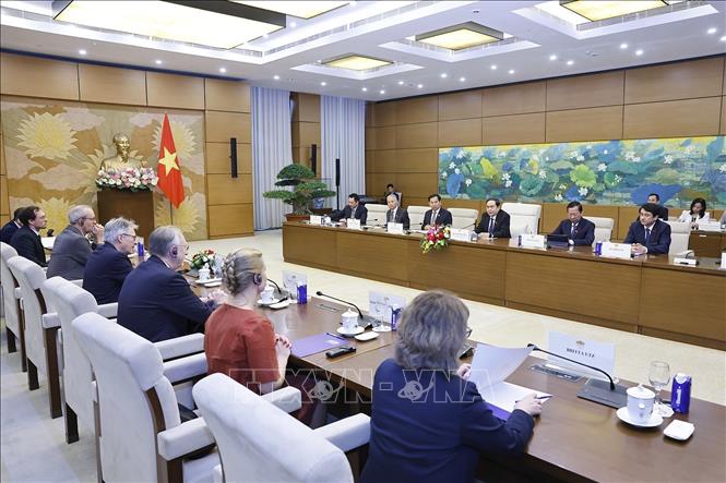 Chủ tịch Quốc hội Trần Thanh Mẫn tiếp Đoàn đại biểu Đảng Dân chủ Xã hội Đức- Ảnh 3. Chủ tịch Quốc hội Trần Thanh Mẫn tiếp Đoàn đại biểu Đảng Dân chủ Xã hội Đức- Ảnh 3.