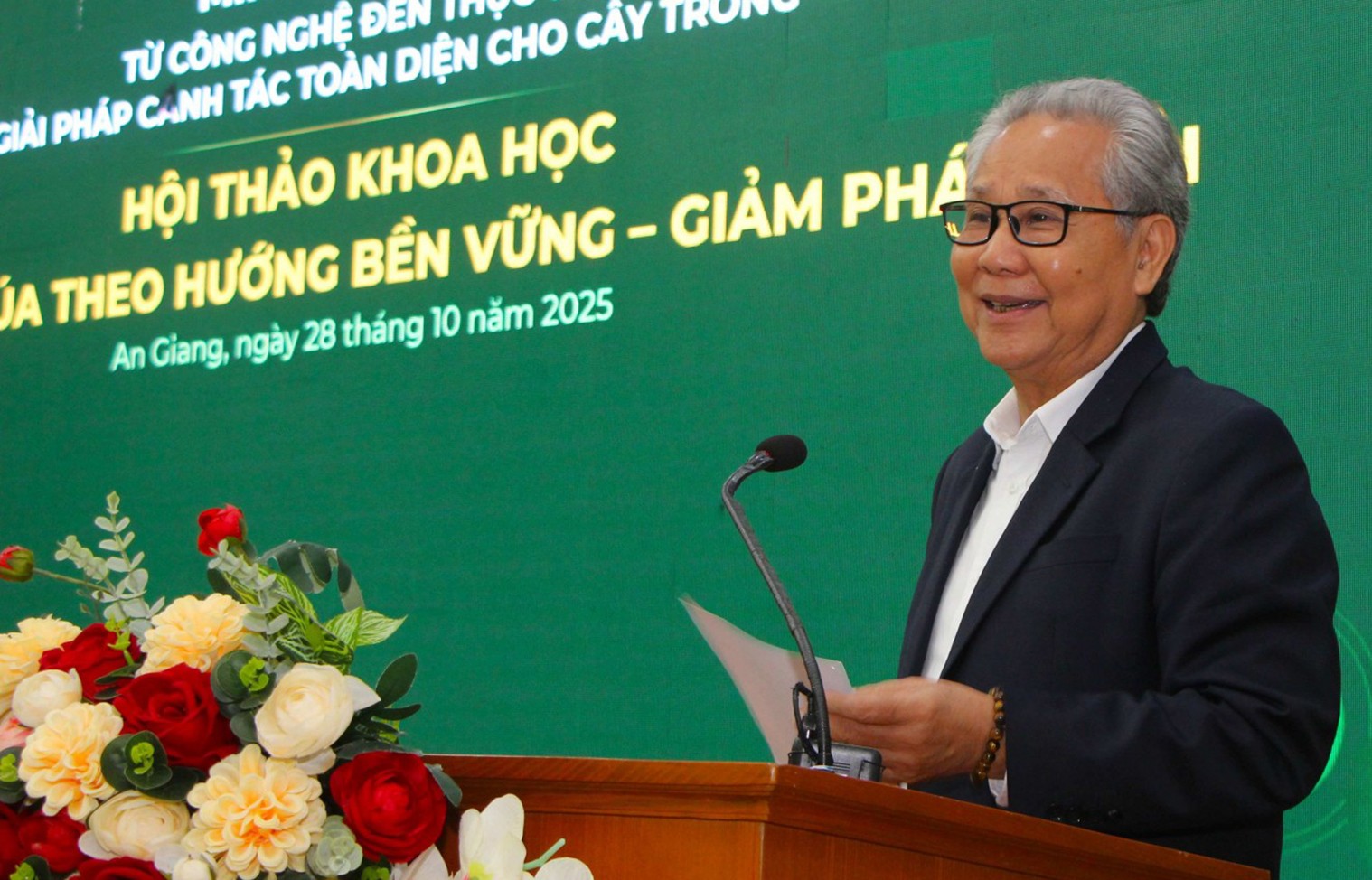 Lộc Trời tăng tốc đổi mới, kiến tạo chuỗi giá trị nông nghiệp xanh từ Mini Expo 2025- Ảnh 2. Lộc Trời tăng tốc đổi mới, kiến tạo chuỗi giá trị nông nghiệp xanh từ Mini Expo 2025- Ảnh 2.