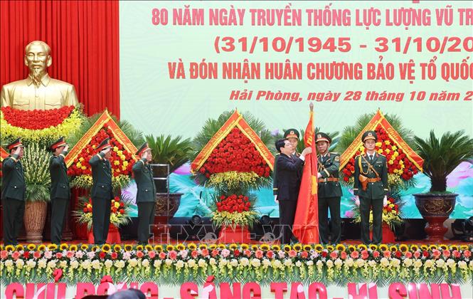 Chủ tịch nước Lương Cường: Xây dựng Lực lượng vũ trang Quân khu 3 cách mạng, chính quy, tinh nhuệ, hiện đại- Ảnh 3.