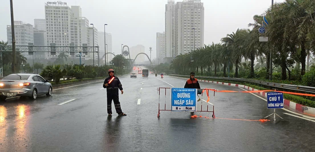 Ngập úng đô thị - 'lời cảnh báo' về sự phát triển hạ tầng thiếu kiểm soát- Ảnh 1.