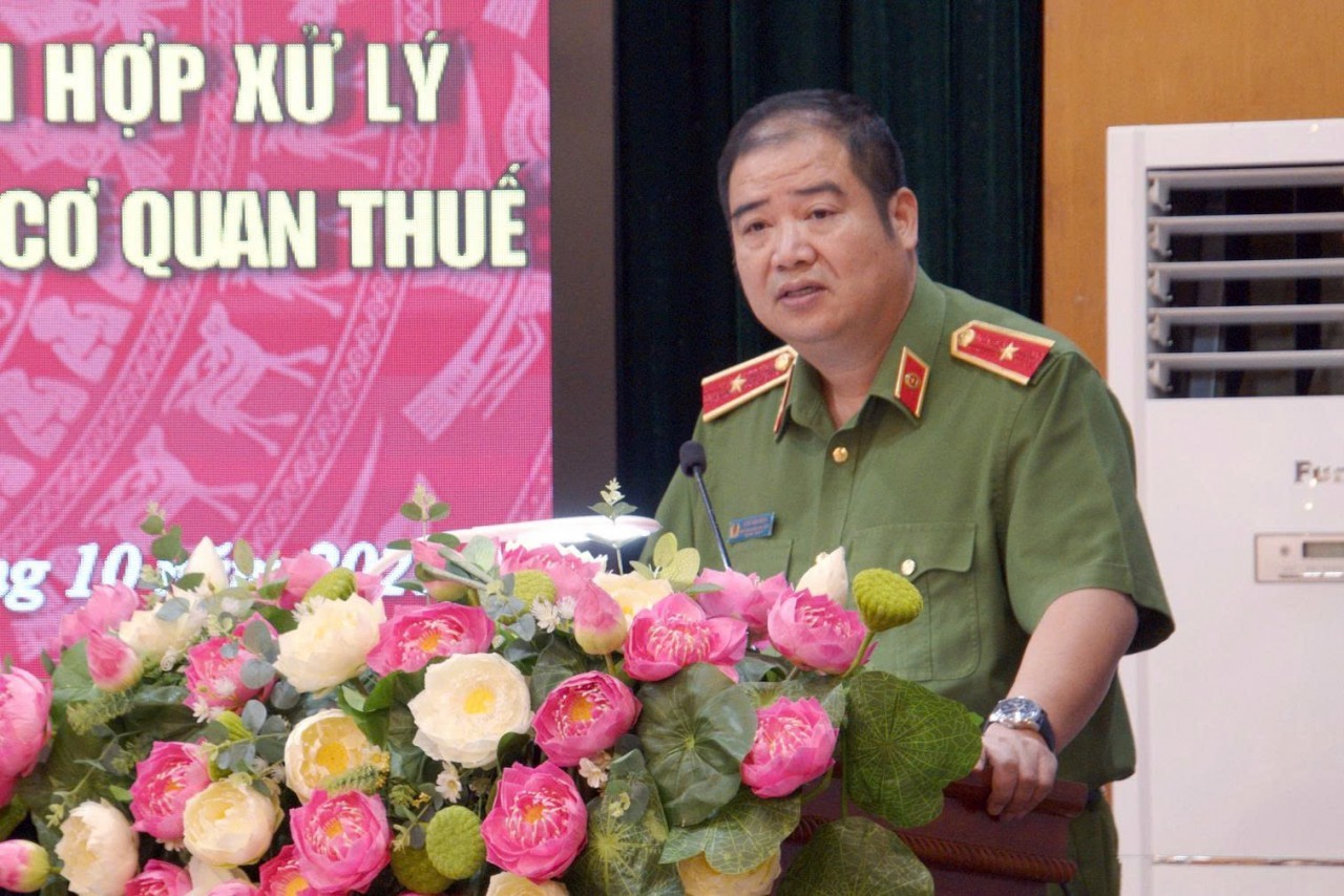 Bồi dưỡng nghiệp vụ công an cho công chức thuế trong phát hiện vi phạm- Ảnh 2. Bồi dưỡng nghiệp vụ công an cho công chức thuế trong phát hiện vi phạm- Ảnh 2.