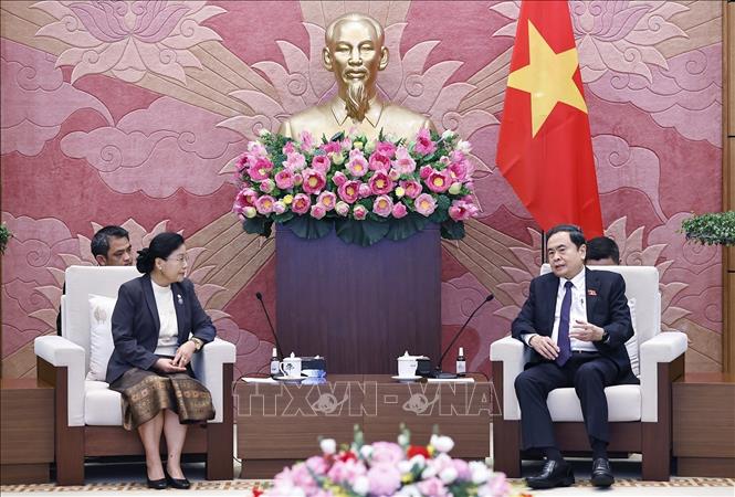 Chủ tịch Quốc hội tiếp Chánh án Tòa án nhân dân Tối cao Lào- Ảnh 2. Chủ tịch Quốc hội tiếp Chánh án Tòa án nhân dân Tối cao Lào- Ảnh 2.