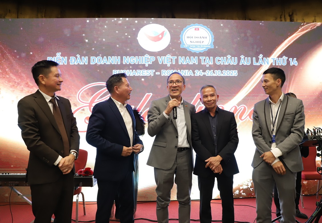Doanh nghiệp Việt Nam tại EU: Đoàn kết, phát triển, hướng về cội nguồn- Ảnh 2. Doanh nghiệp Việt Nam tại EU: Đoàn kết, phát triển, hướng về cội nguồn- Ảnh 2.
