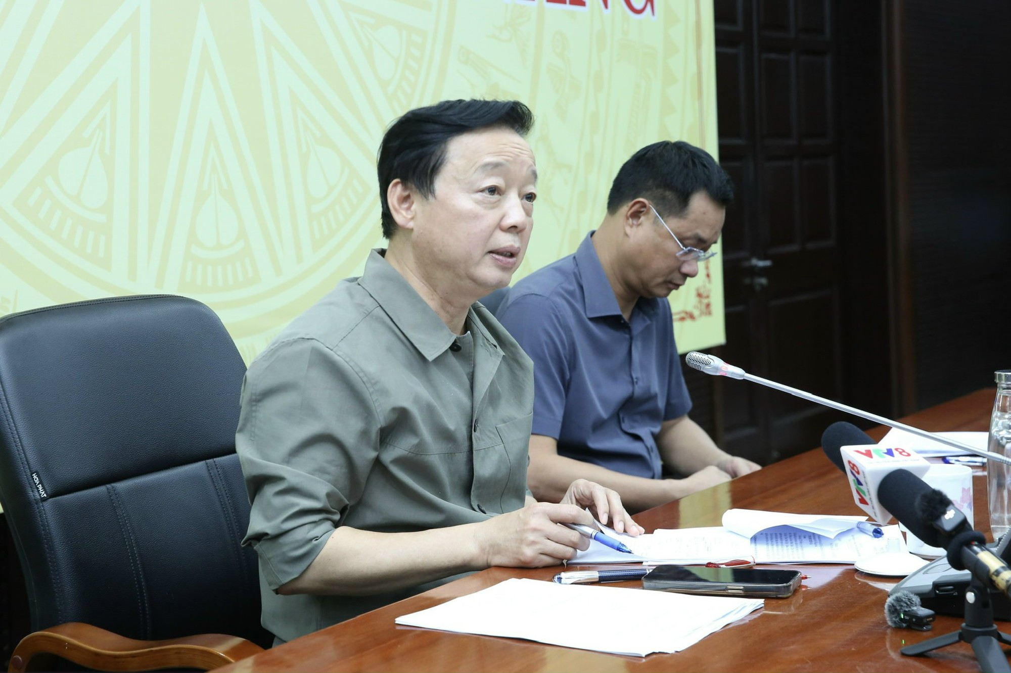 Phó Thủ tướng Trần Hồng Hà kiểm tra tình hình ứng phó, khắc phục hậu quả do mưa lũ, ngập lụt gây ra tại TP. Đà Nẵng- Ảnh 2. Phó Thủ tướng Trần Hồng Hà kiểm tra tình hình ứng phó, khắc phục hậu quả do mưa lũ, ngập lụt gây ra tại TP. Đà Nẵng- Ảnh 2.