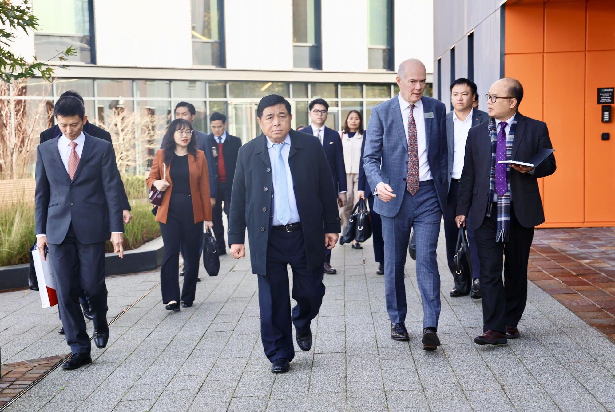 Phó Thủ tướng Nguyễn Chí Dũng thăm Khu Công nghệ Khoa học Sci-Tech- Ảnh 1. Phó Thủ tướng Nguyễn Chí Dũng thăm Khu Công nghệ Khoa học Sci-Tech- Ảnh 1.