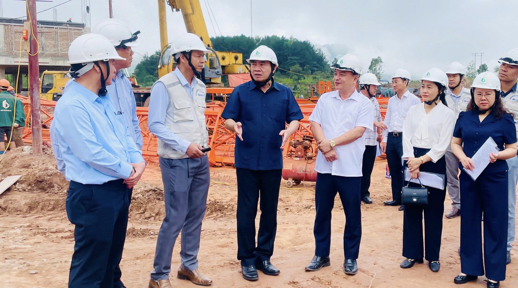 TRƯỜNG HỌC VÙNG BIÊN: Kỳ vọng từ bước khởi đầu - Si Pa Phìn- Ảnh 1.
