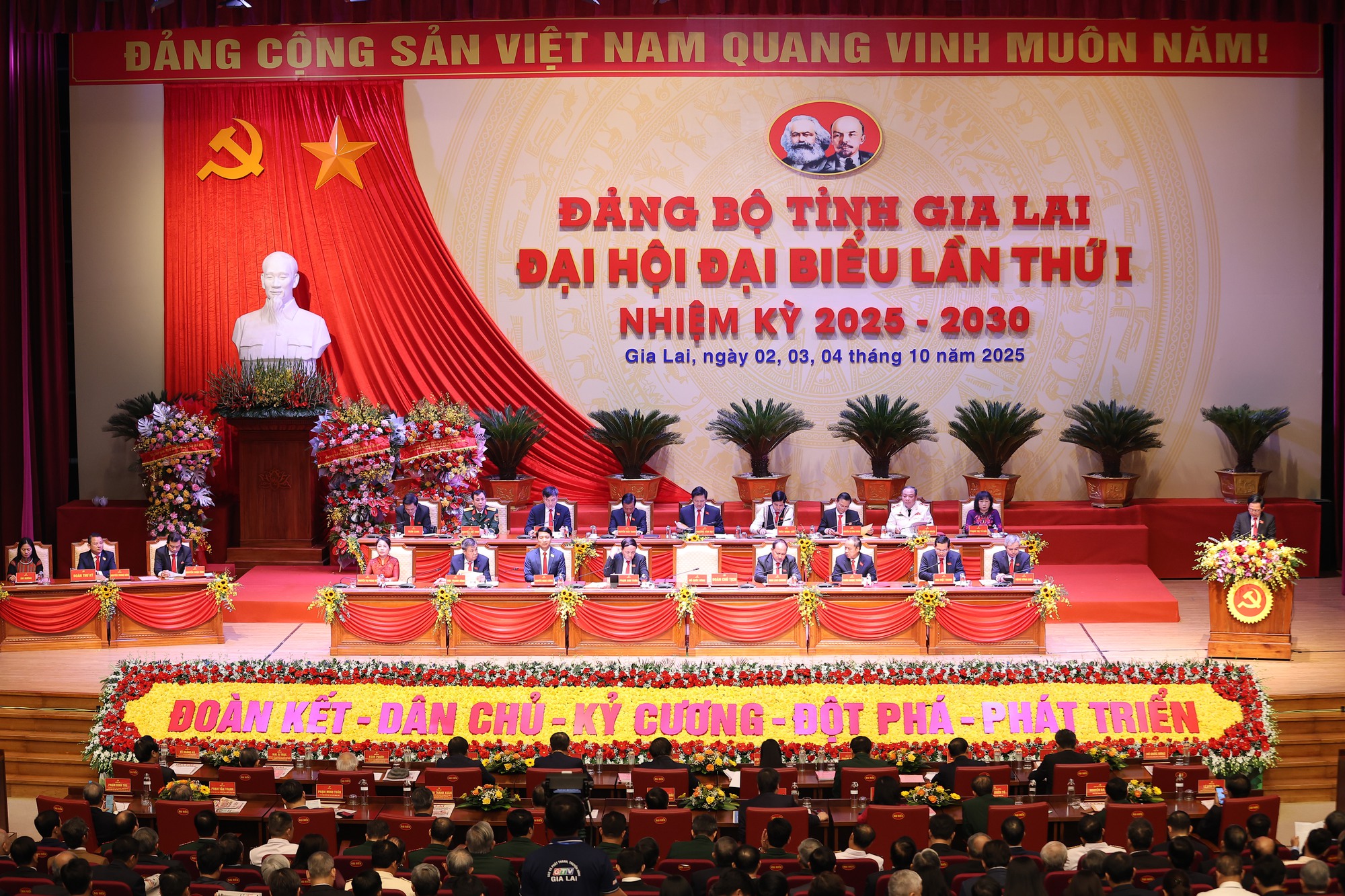 Quyết tâm xây dựng Gia Lai trở thành tỉnh phát triển khá của cả nước- Ảnh 3.
